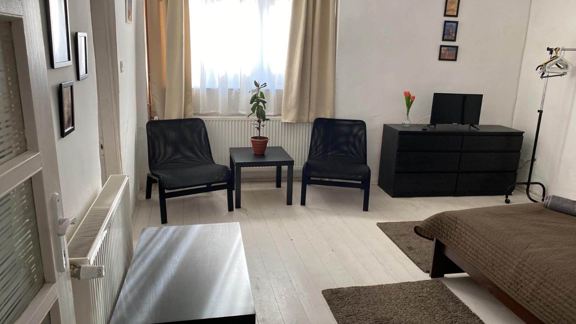 Apartment - Photo 5
