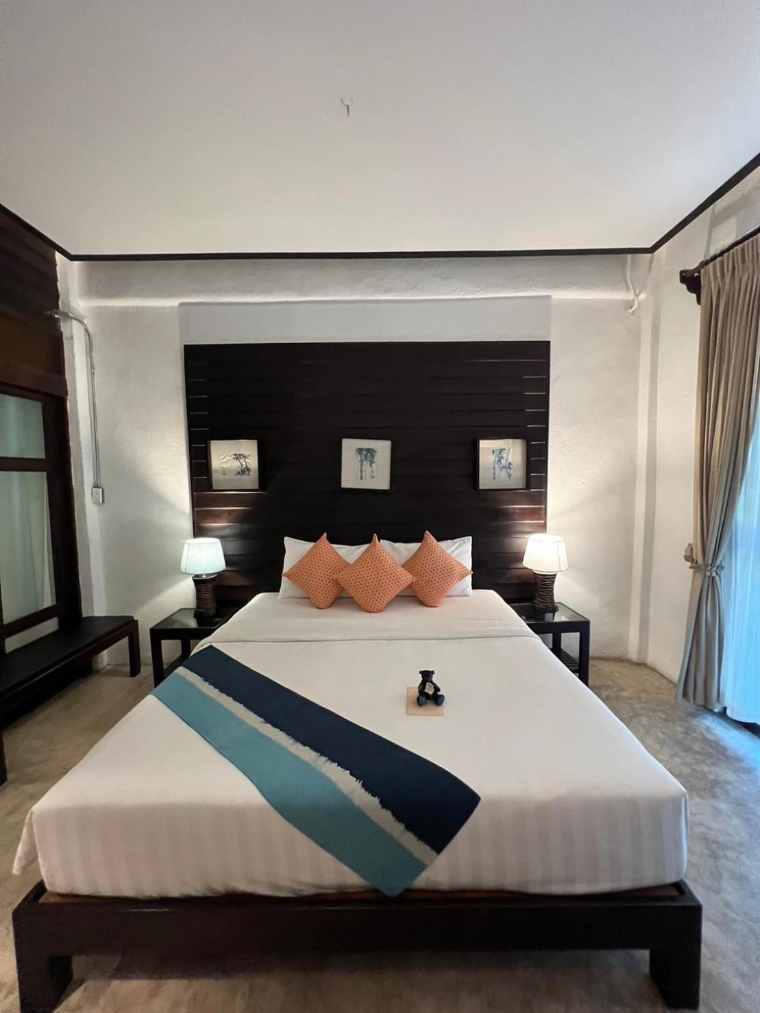 Superior Double or Twin Room - Photo 20