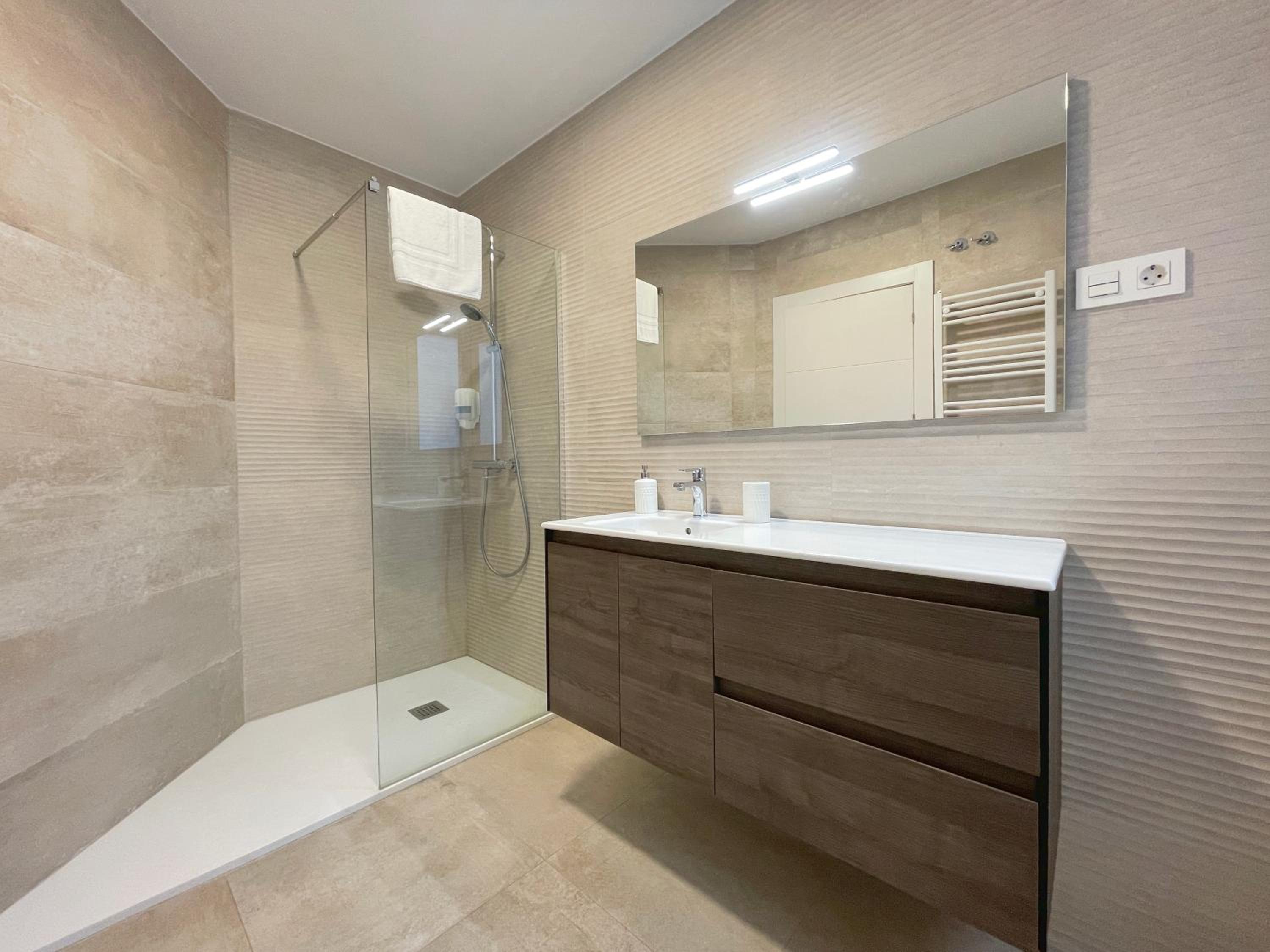 Two-Bedroom Apartment - Photo 11