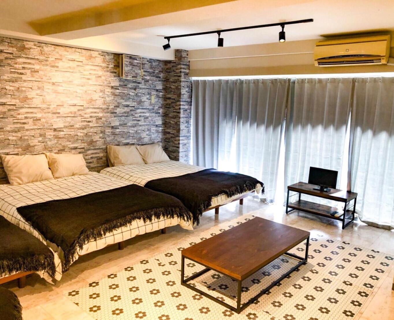One-Bedroom Apartment - Non-Smoking photo 1