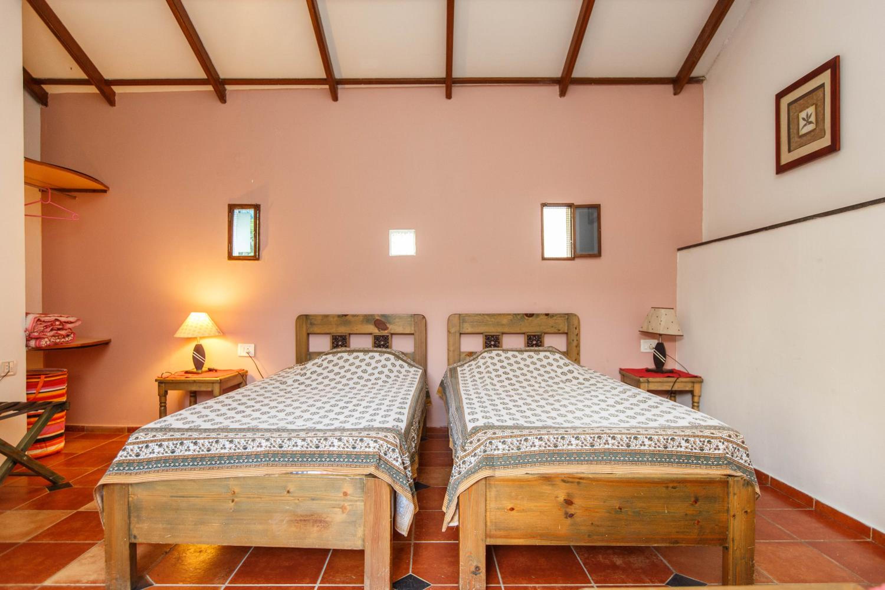 Deluxe Room - Photo 7