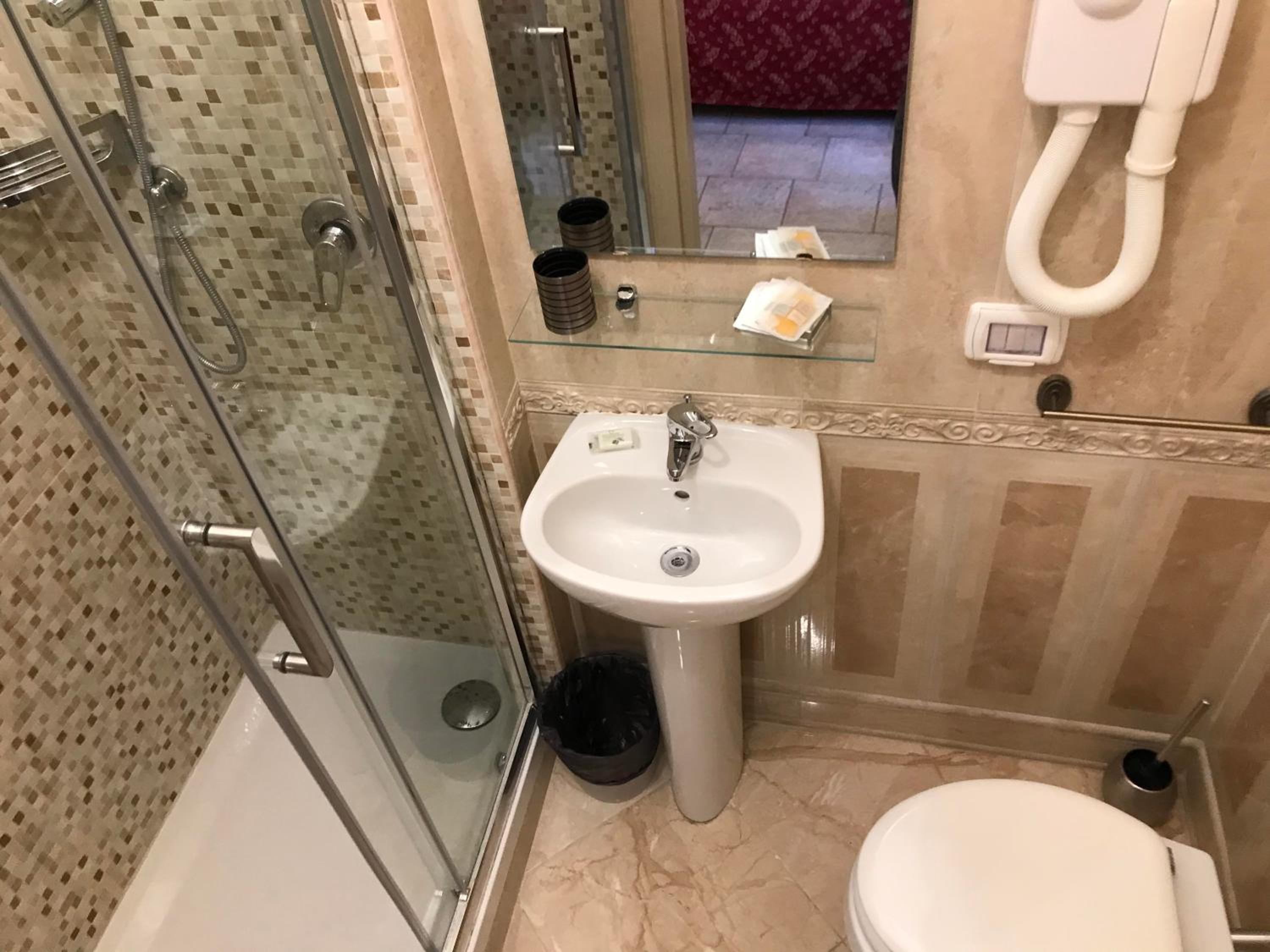 Twin Room photo 2