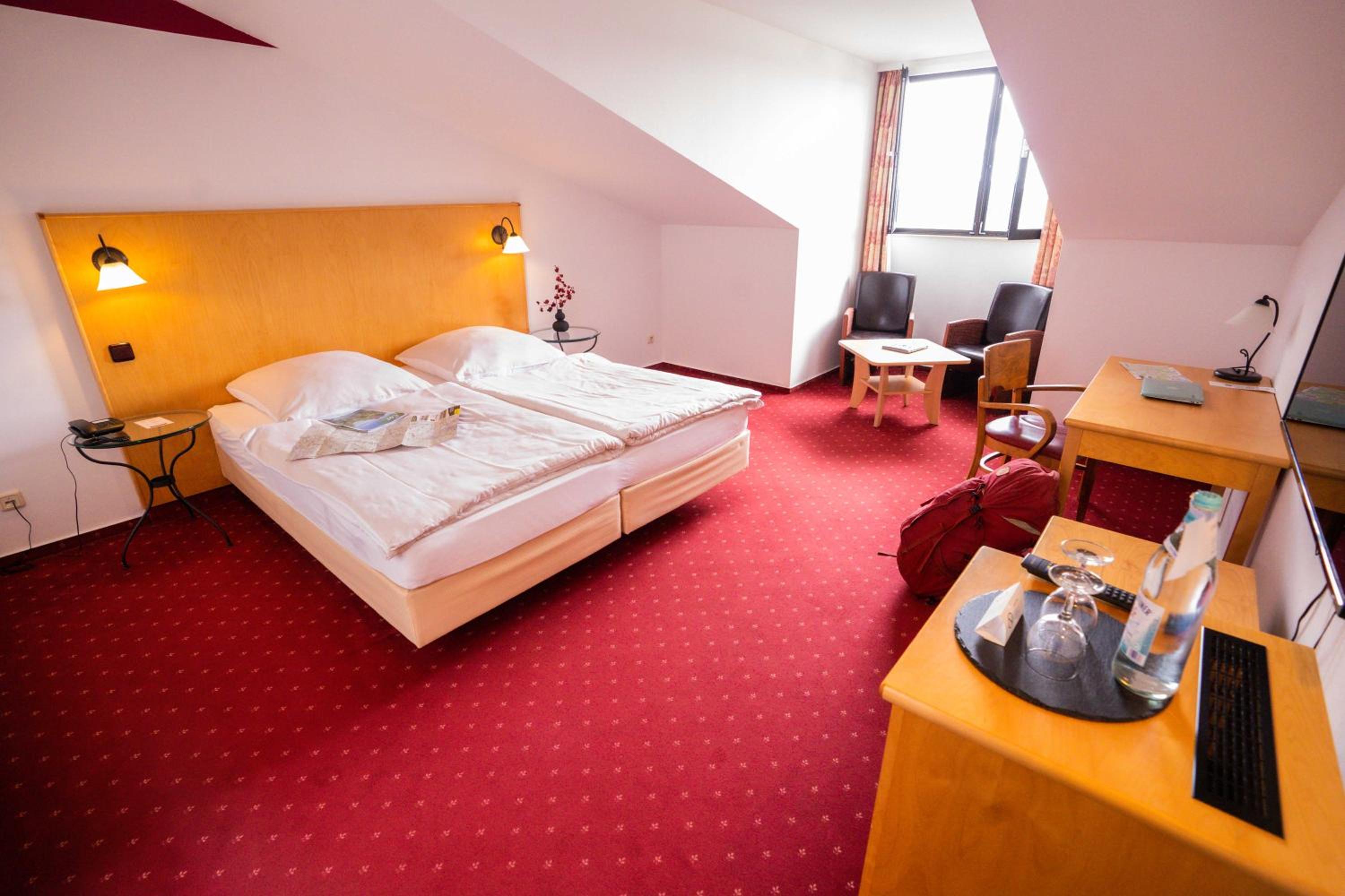 Economy Double Room - Photo 1