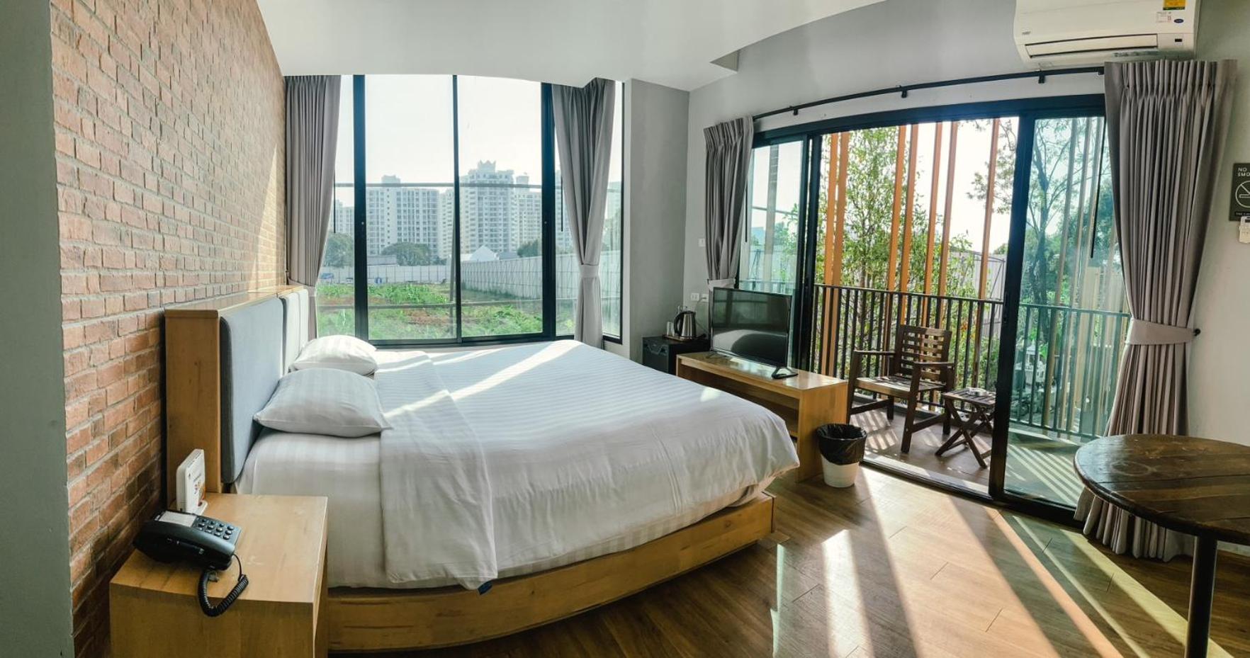 Two-Bedroom Suite photo 2
