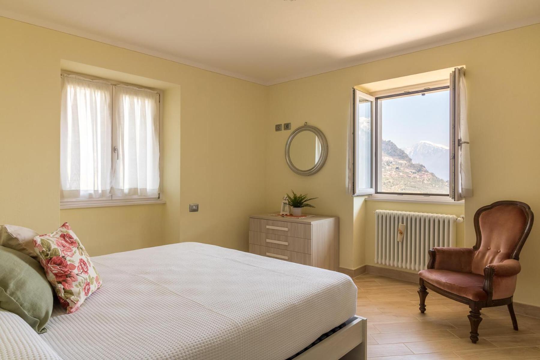 One-Bedroom Apartment With Garden