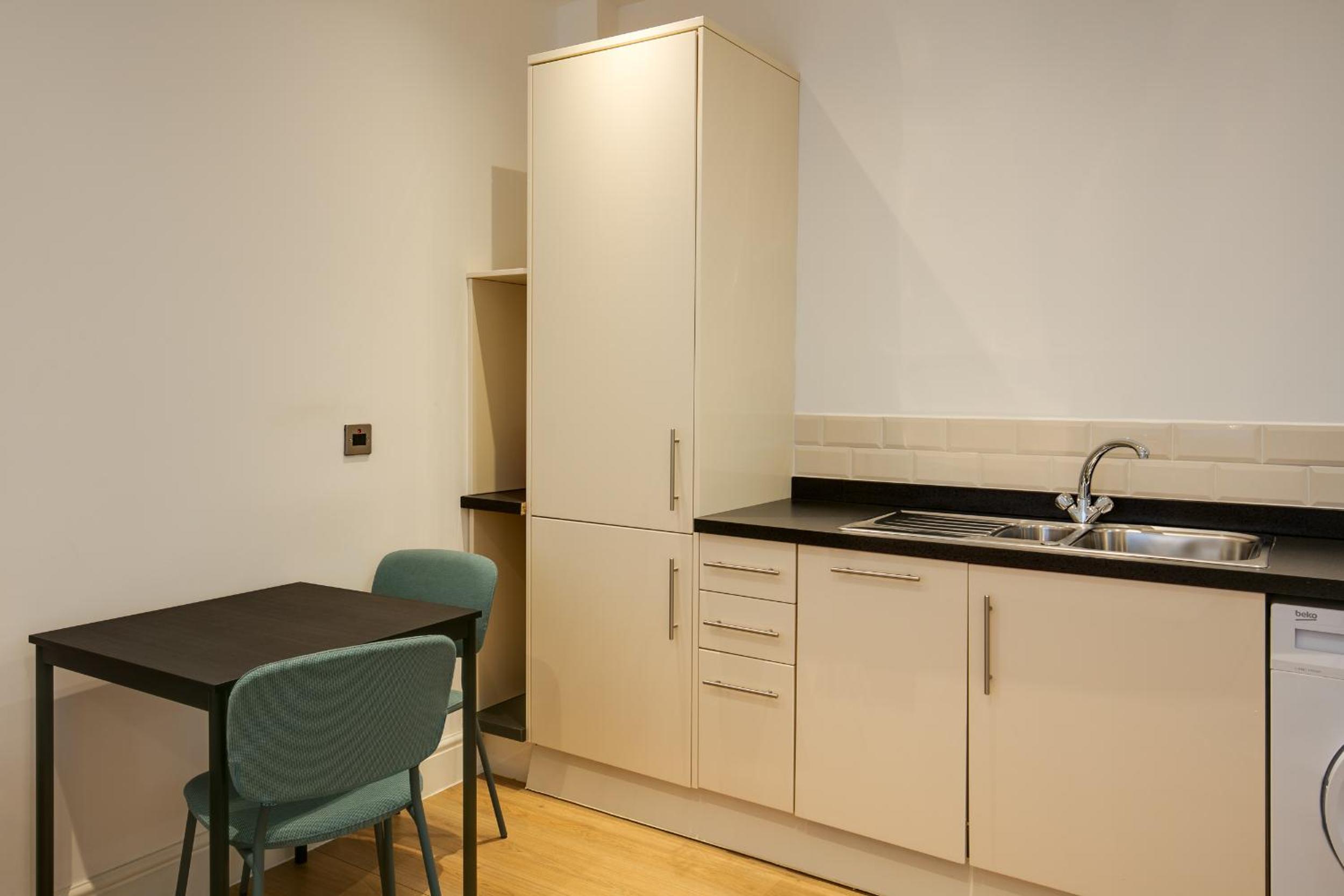 Superior Studio - Photo 12