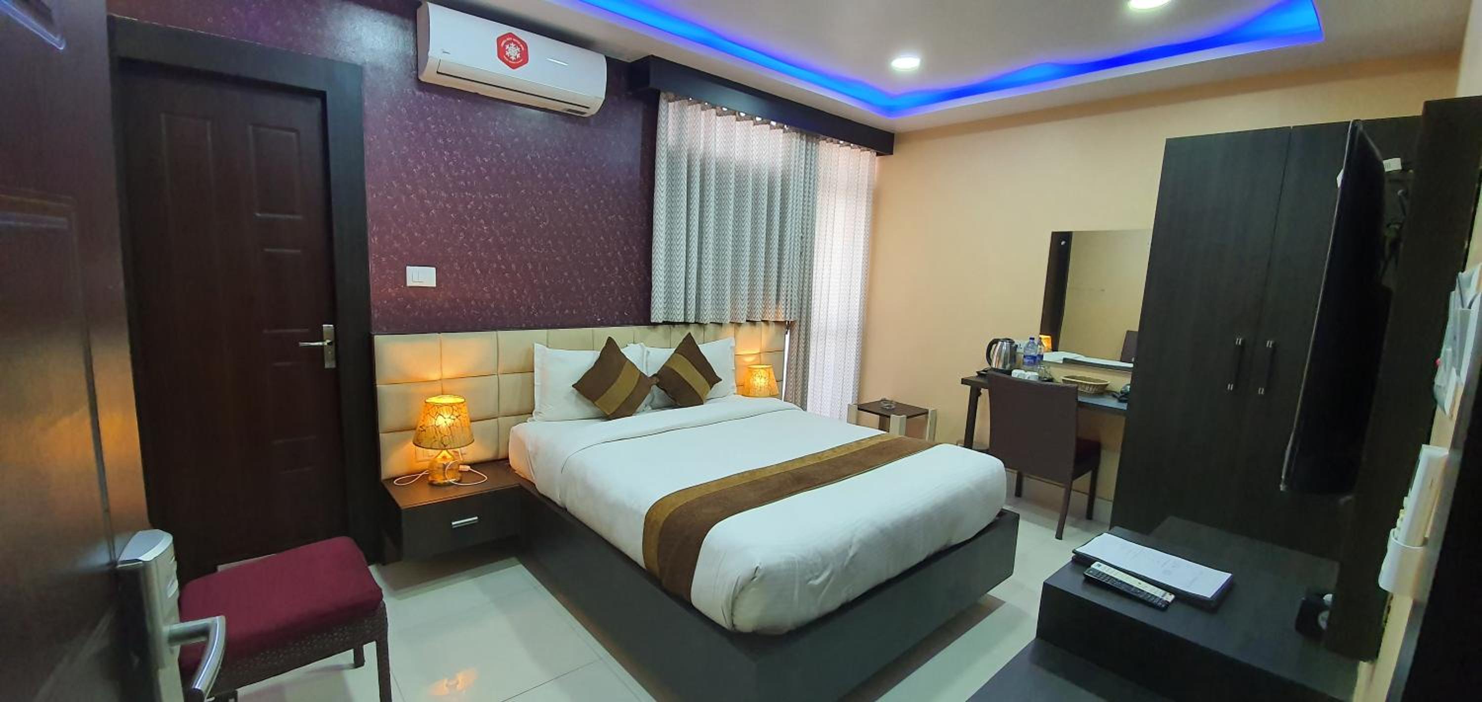 Single Room - Photo 1