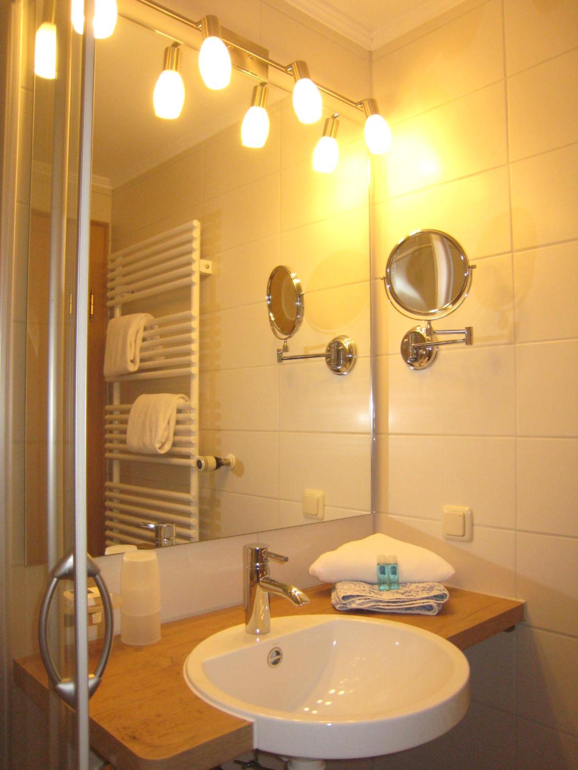 Apartment photo 3
