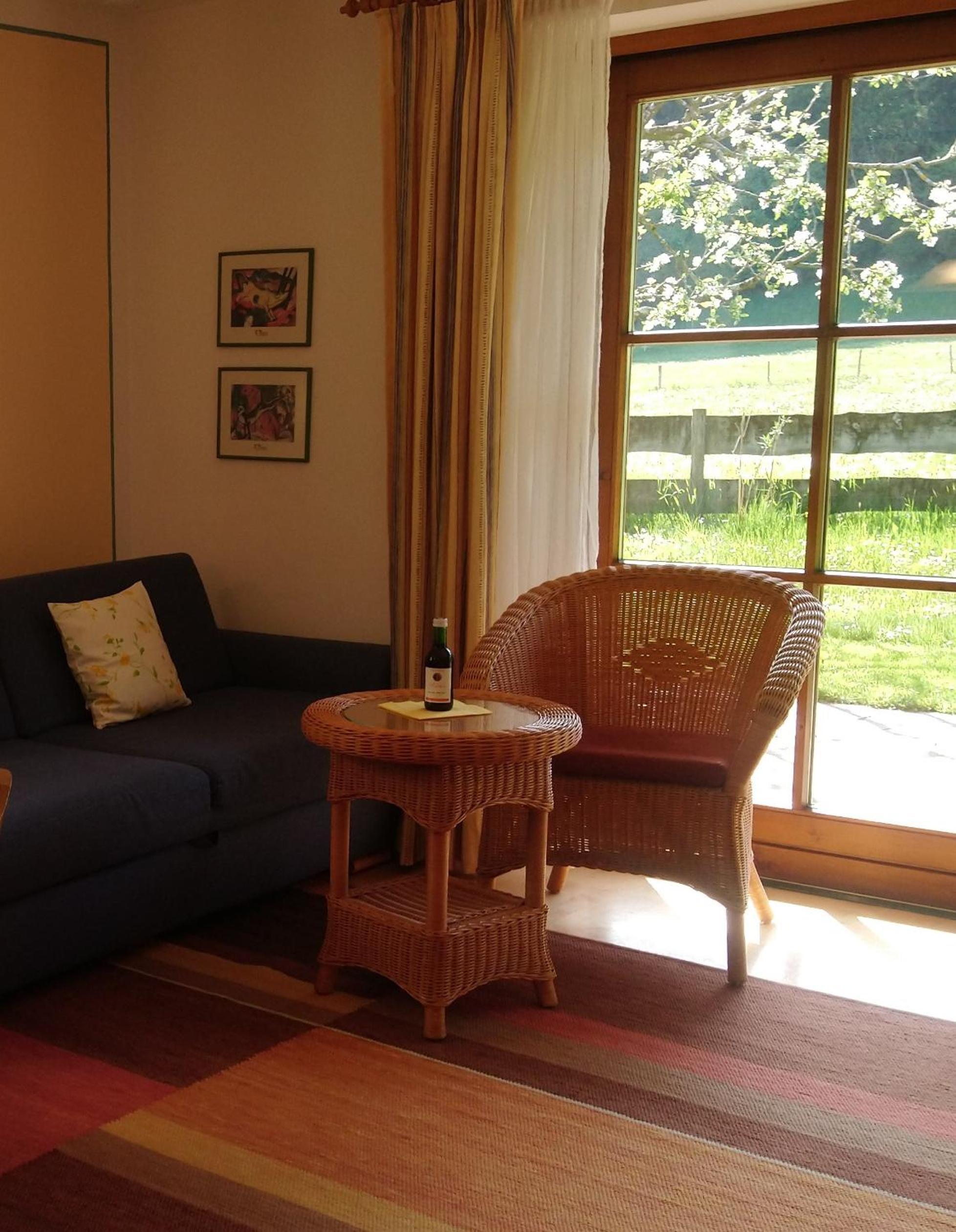 Apartment photo 2