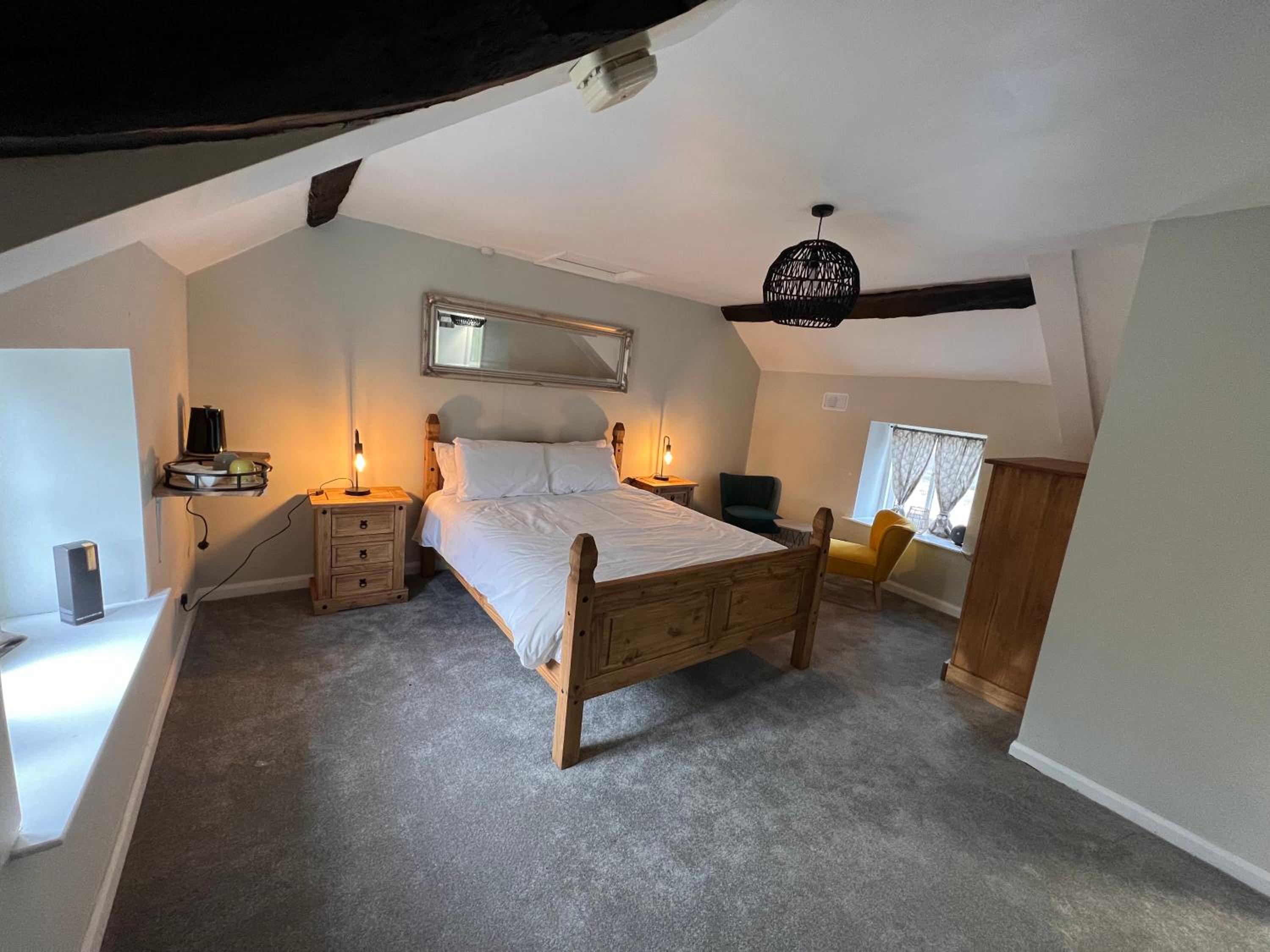 Double Room with Private Bathroom photo 2