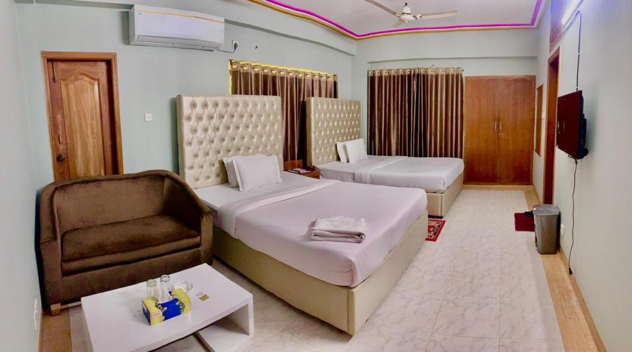 Deluxe Family Suite