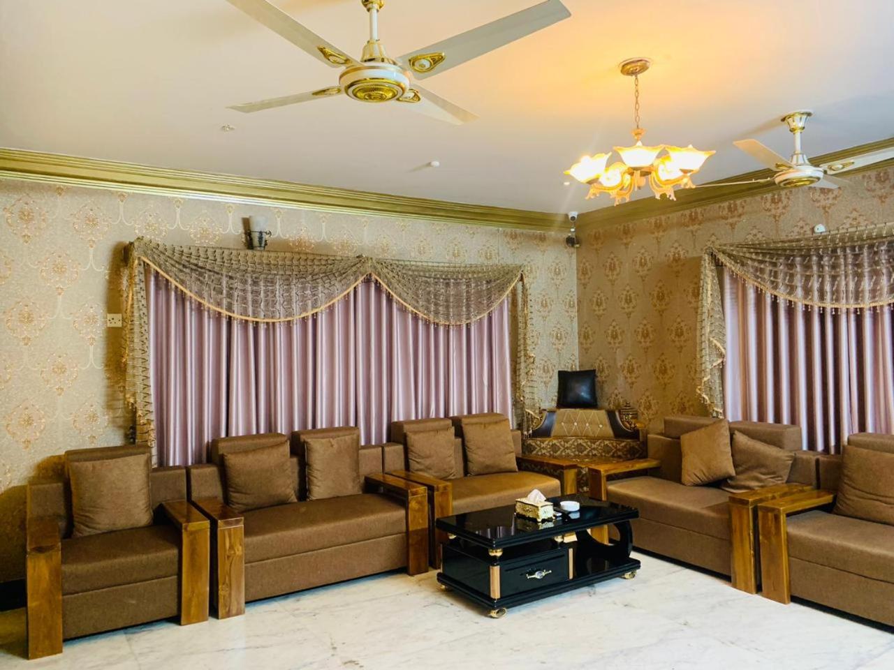 Executive Suite