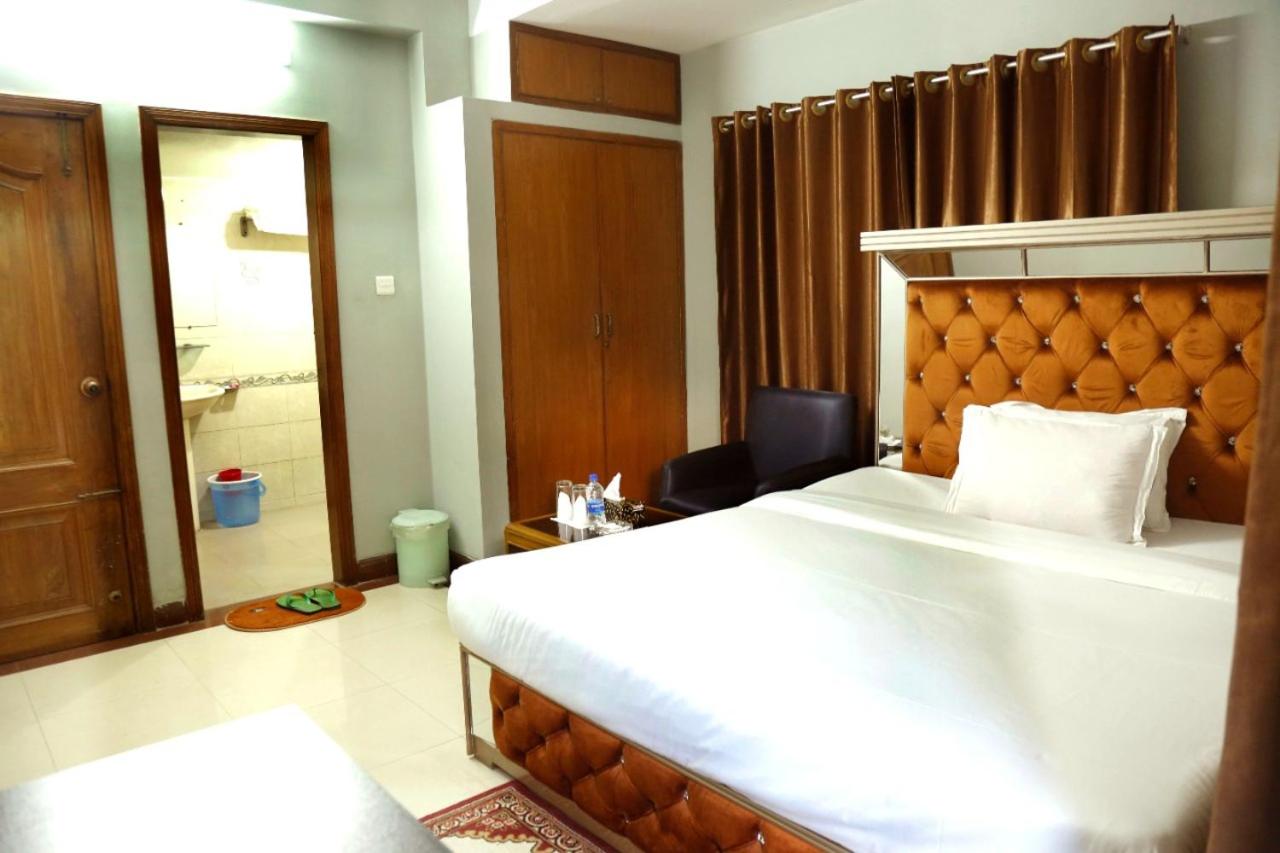 Deluxe Single Room