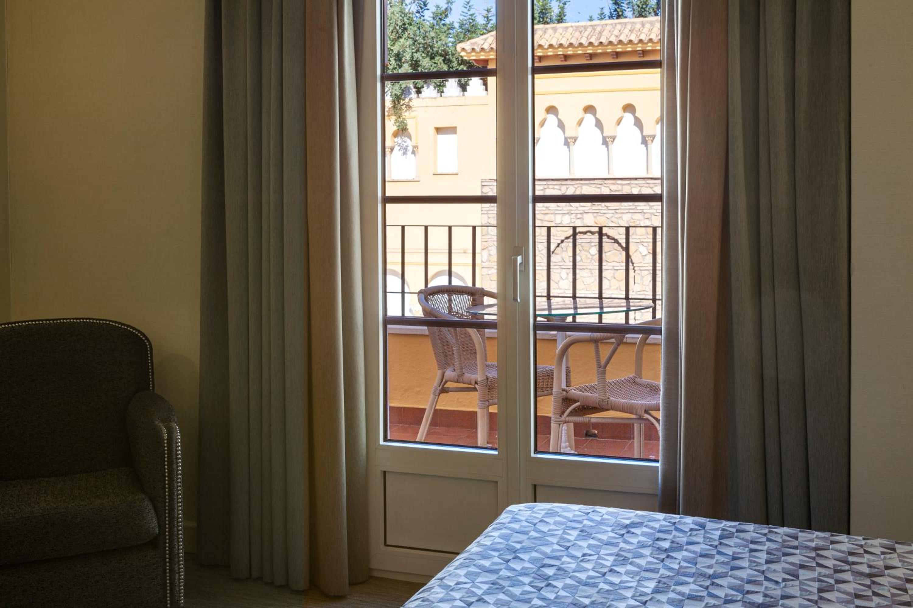 Twin Room with Terrace - Photo 3