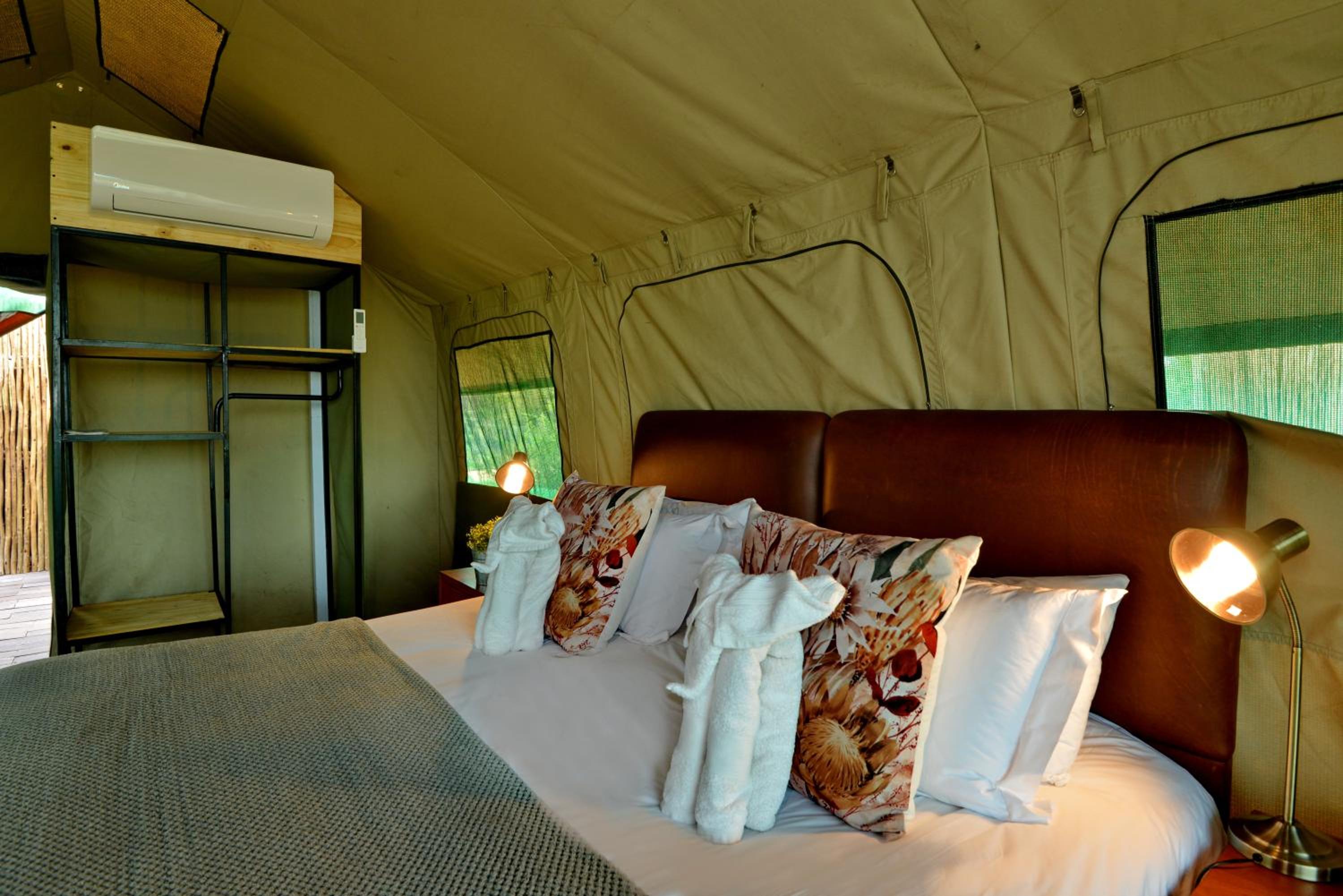 Tent - Photo 6