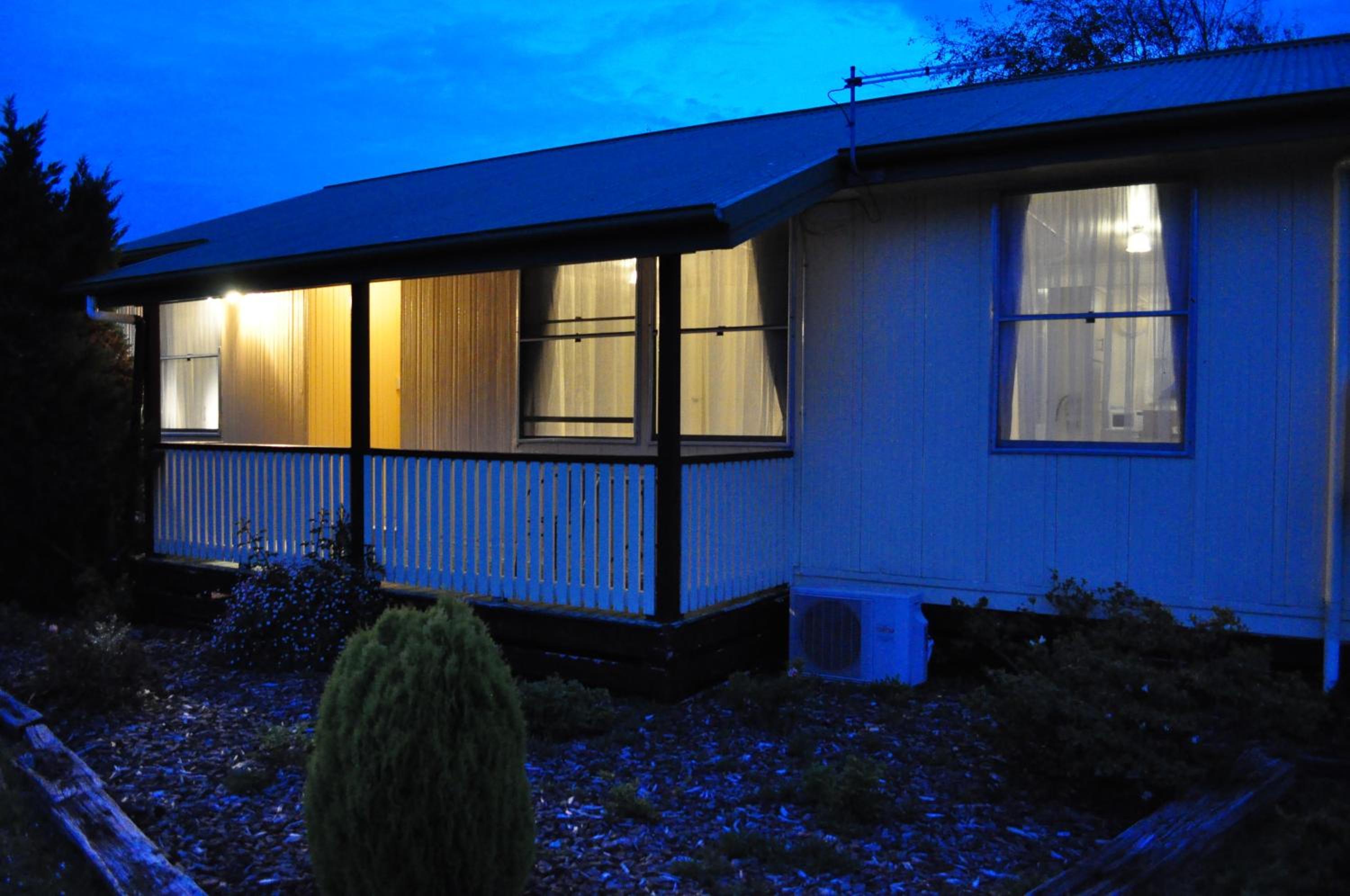 Two-Bedroom Cottage - Sarah photo 3