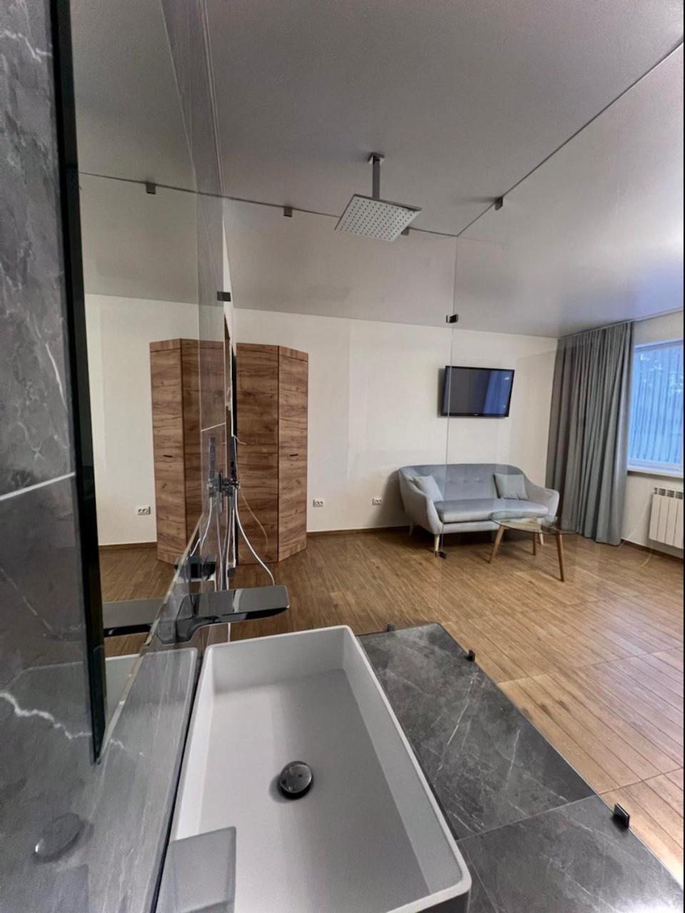 Studio with Lake View photo 2