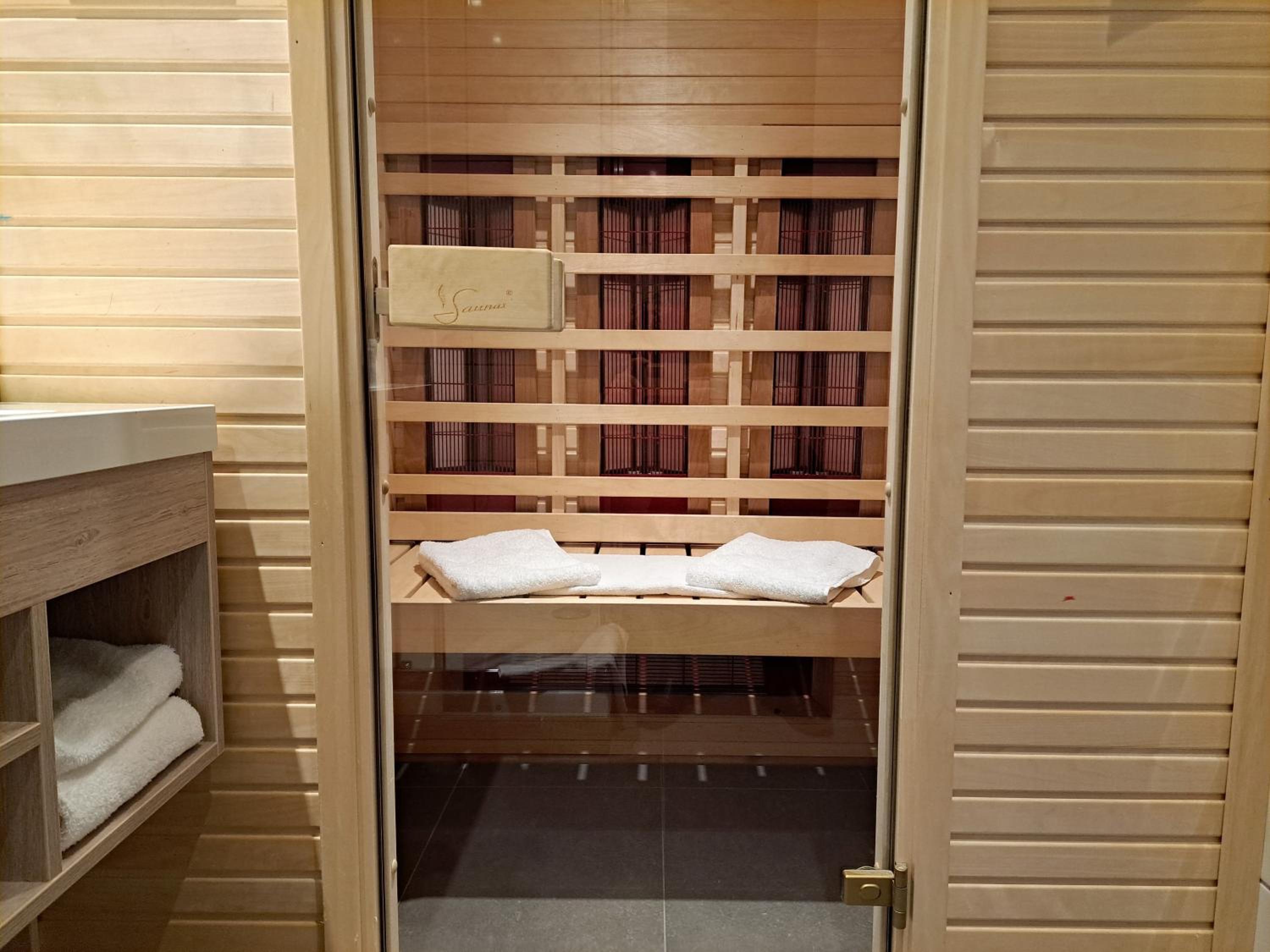 Deluxe Double Room - Photo 4