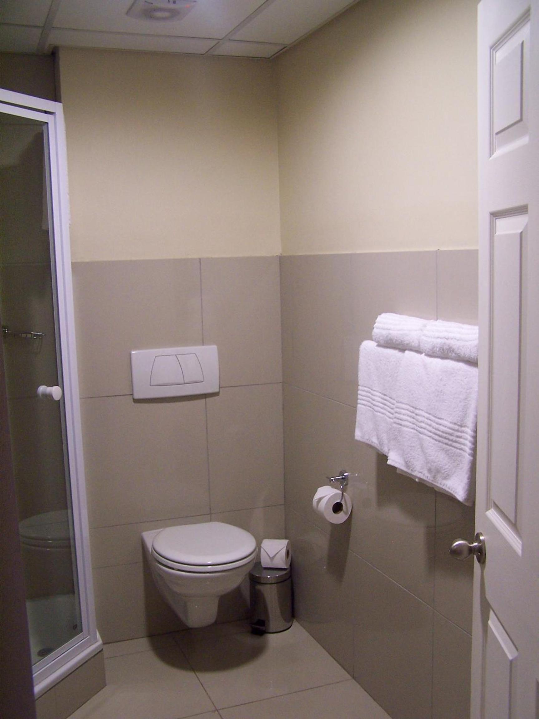 Double Room - Photo 4