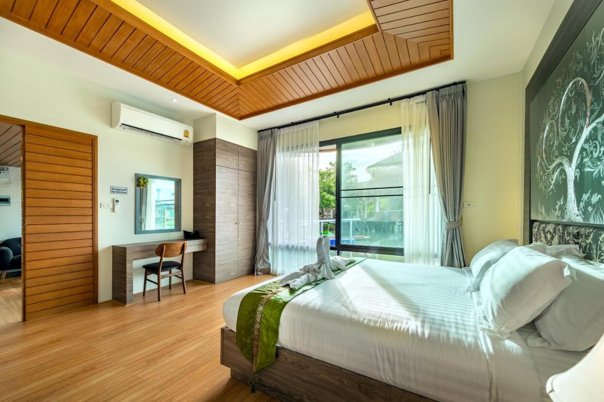 Triple Room with View photo 2