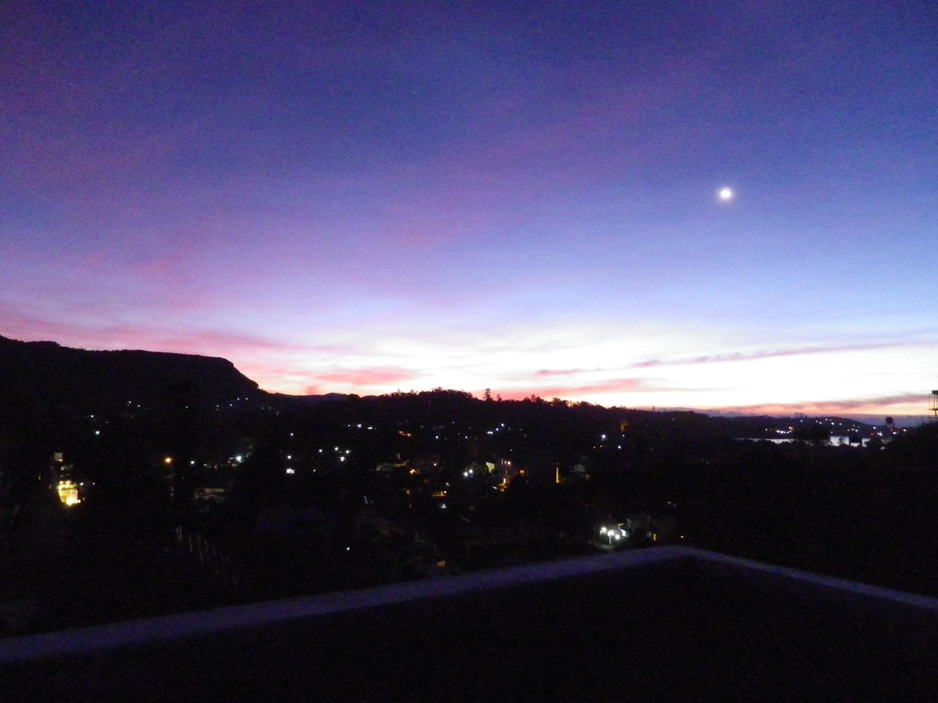 Triple Room with Balcony & Mountain View photo 2