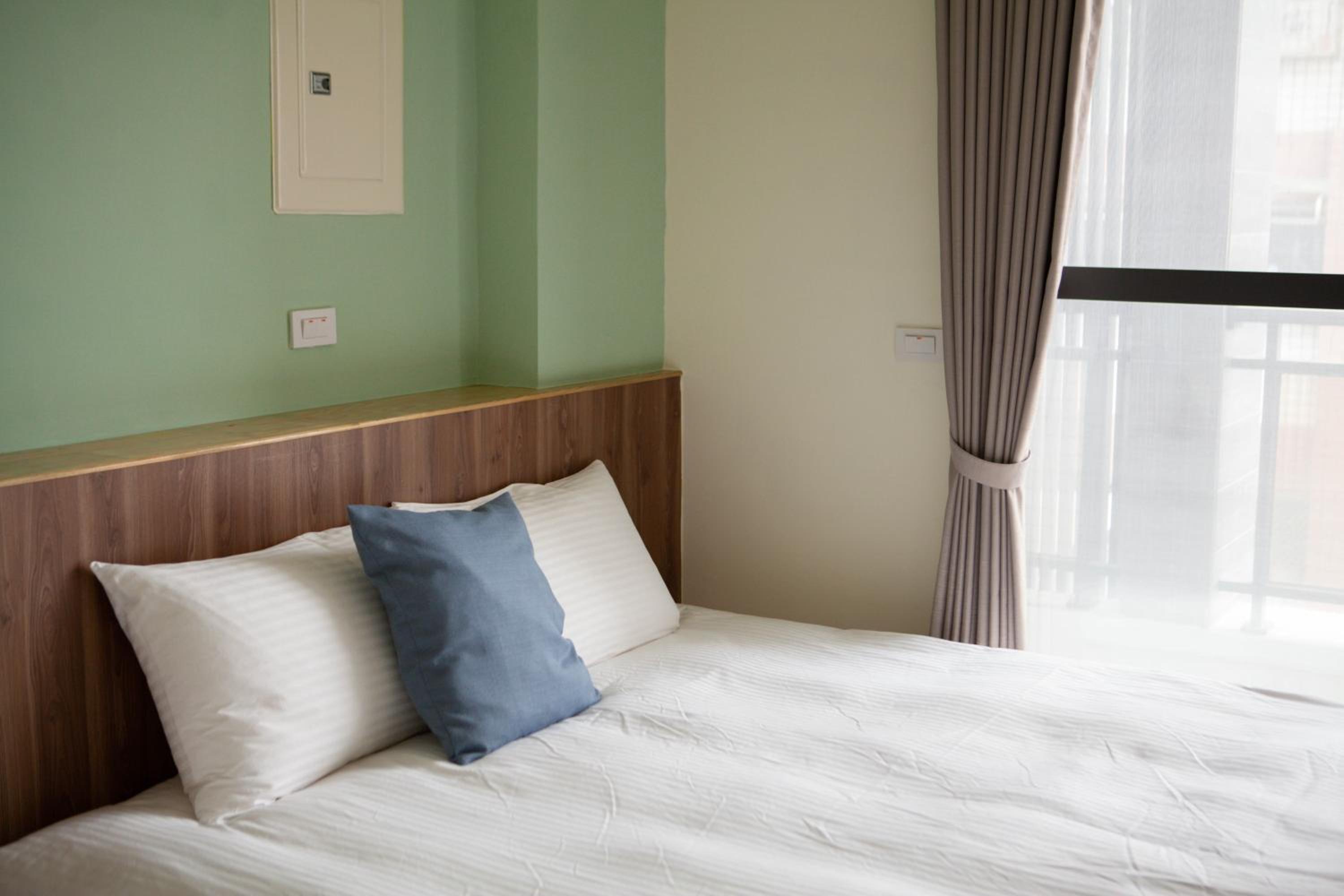 Quadruple Room with Private Bathroom