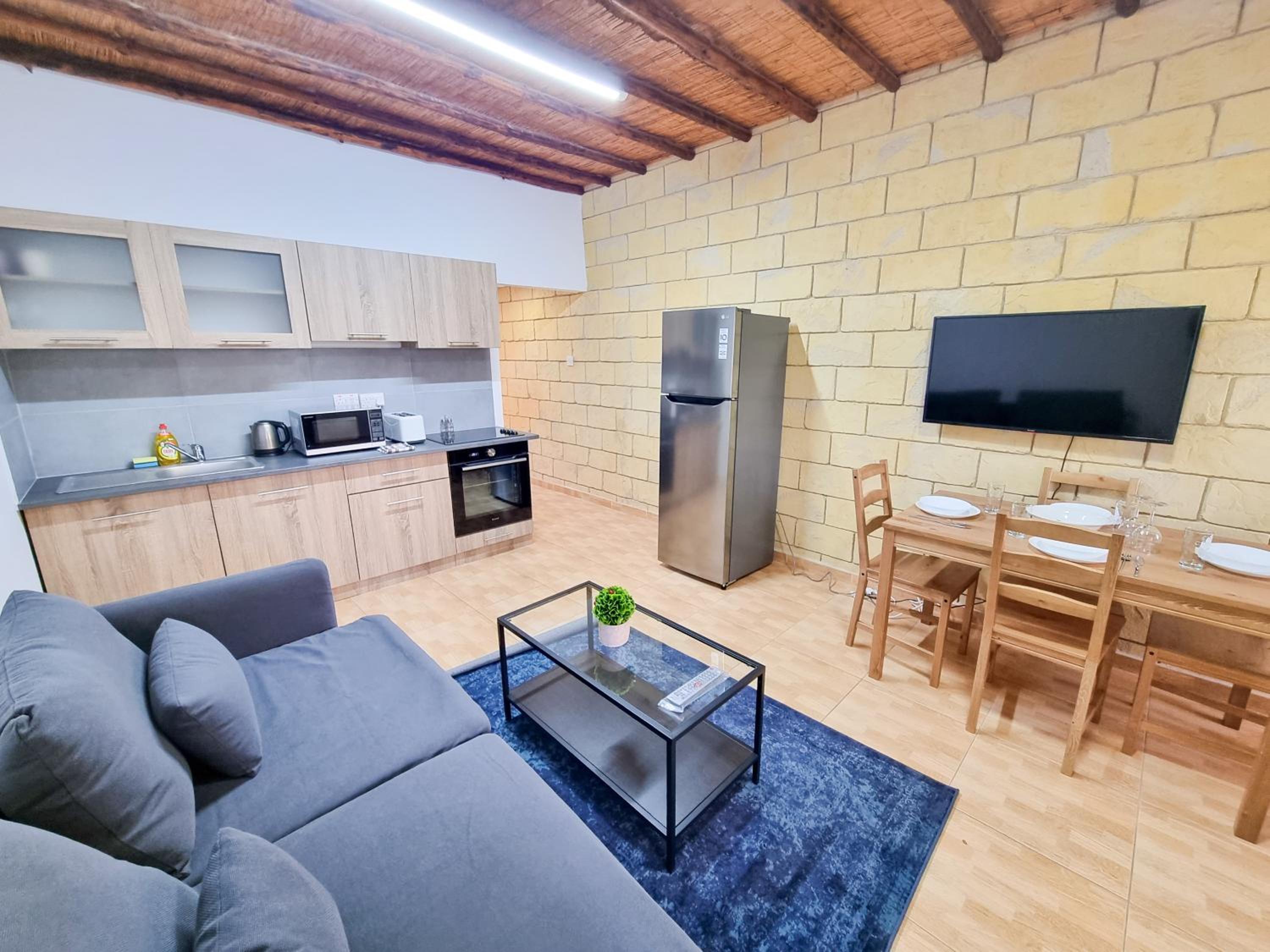 Apartment - Ground Floor photo 2