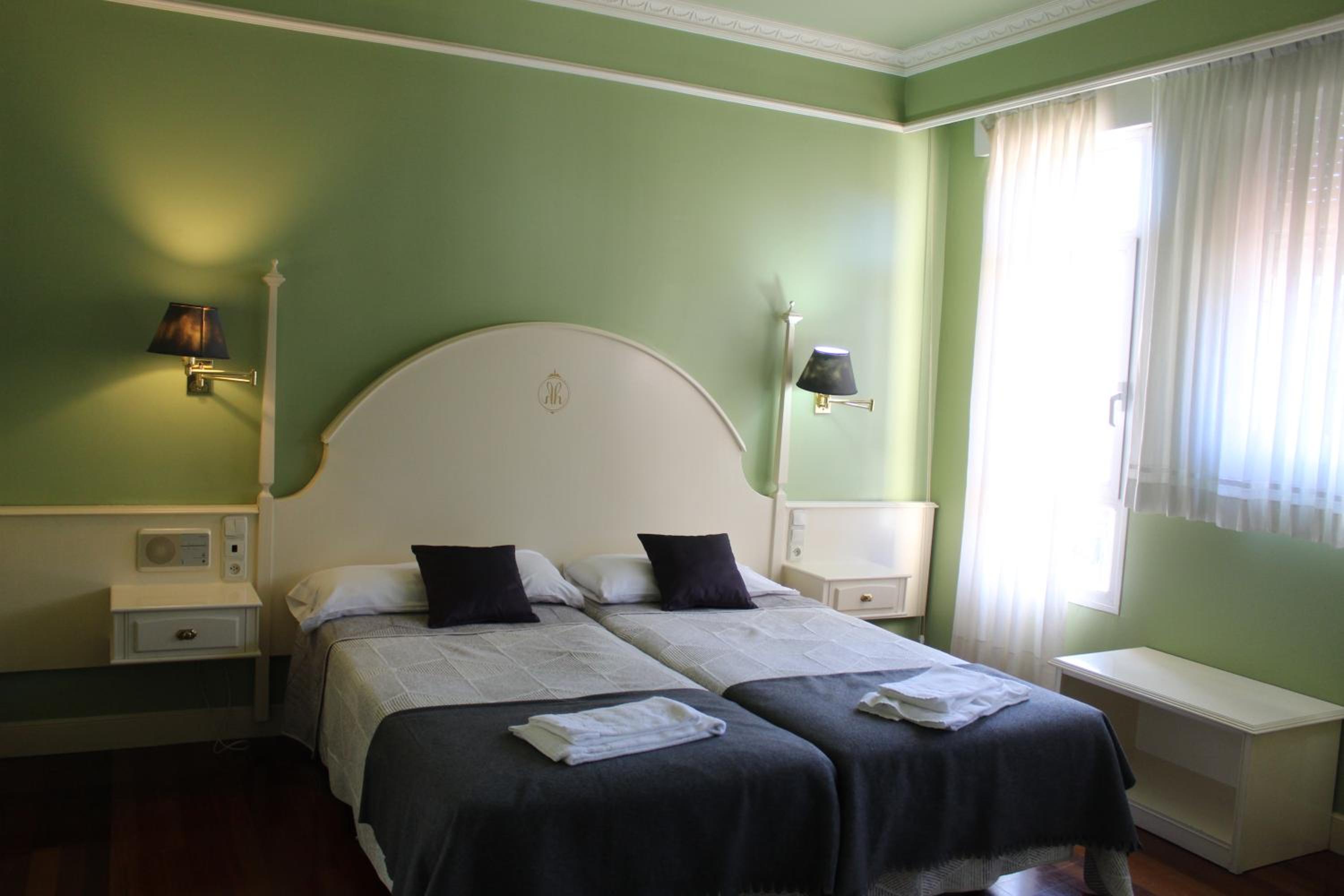 Habitación Doble o con Dos Camas con Cama Adicional