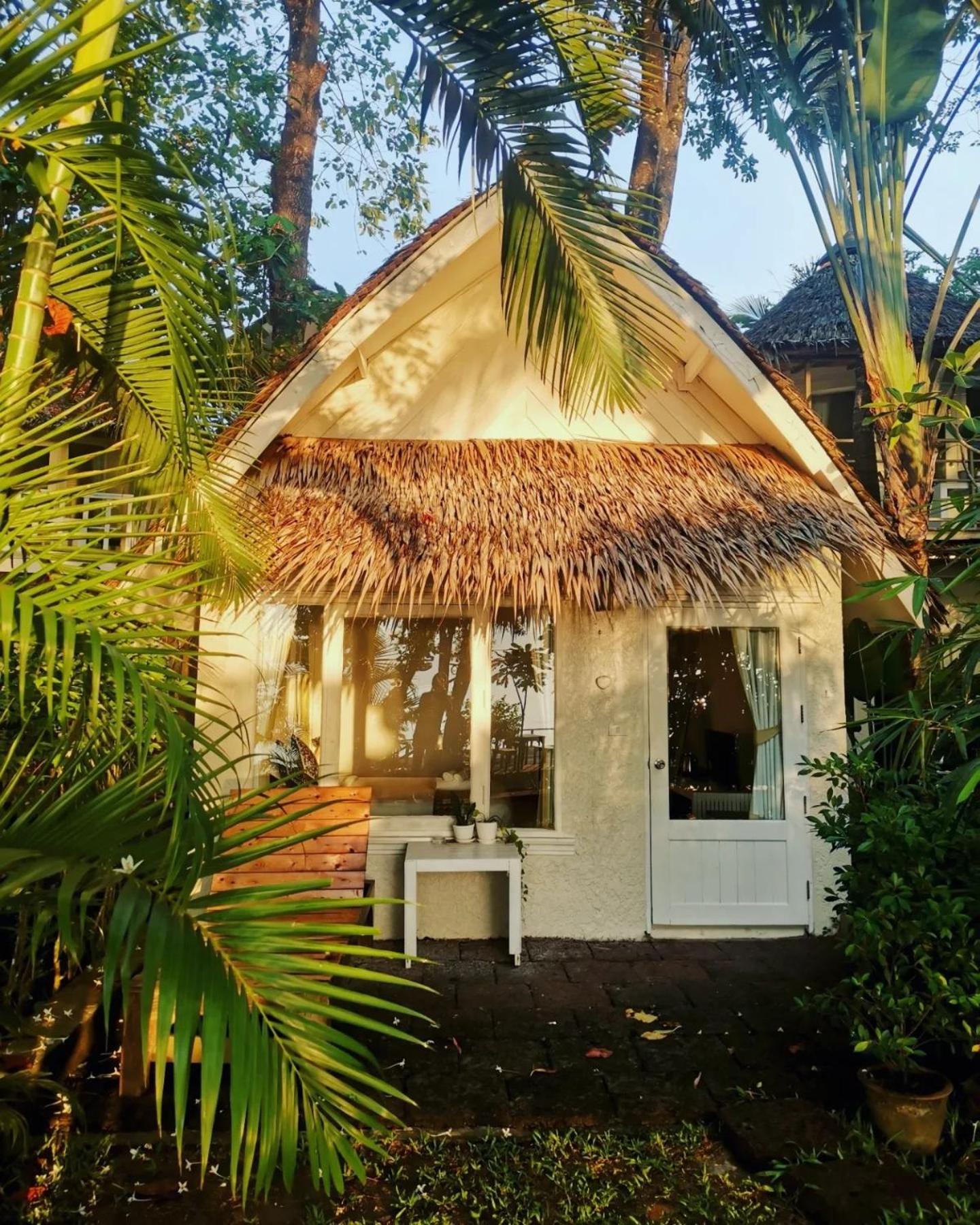 Cottage - Photo 2