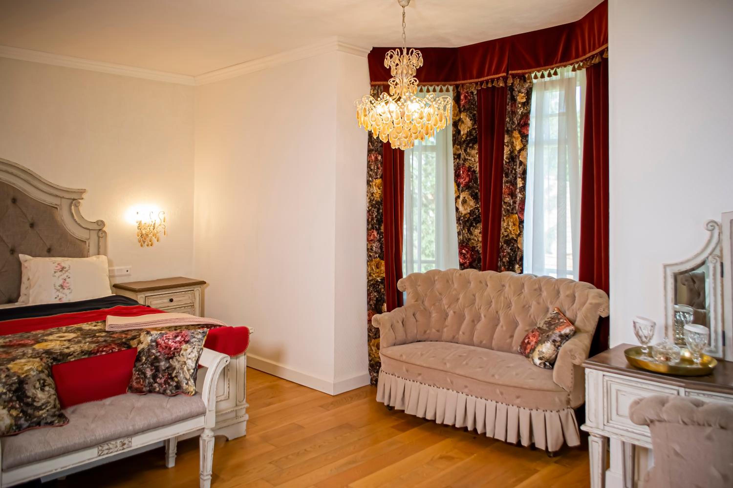 King Room