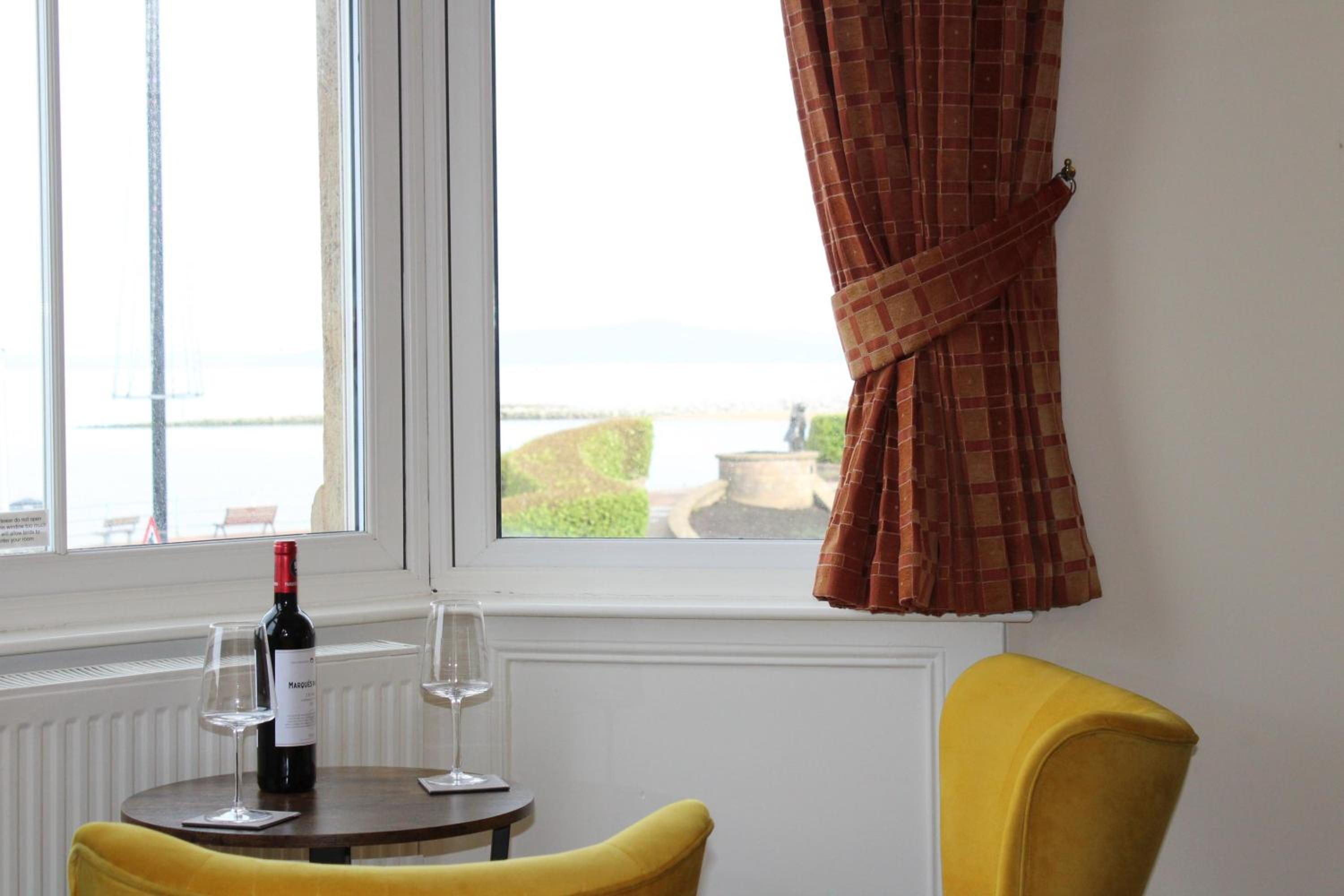 Deluxe Double Room with Sea View photo 2