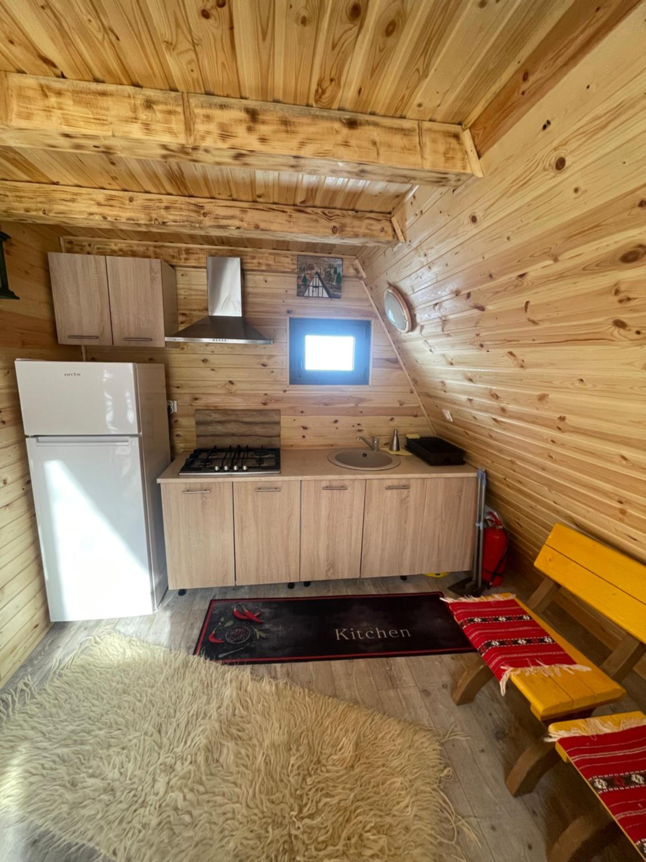 One-Bedroom House photo 2