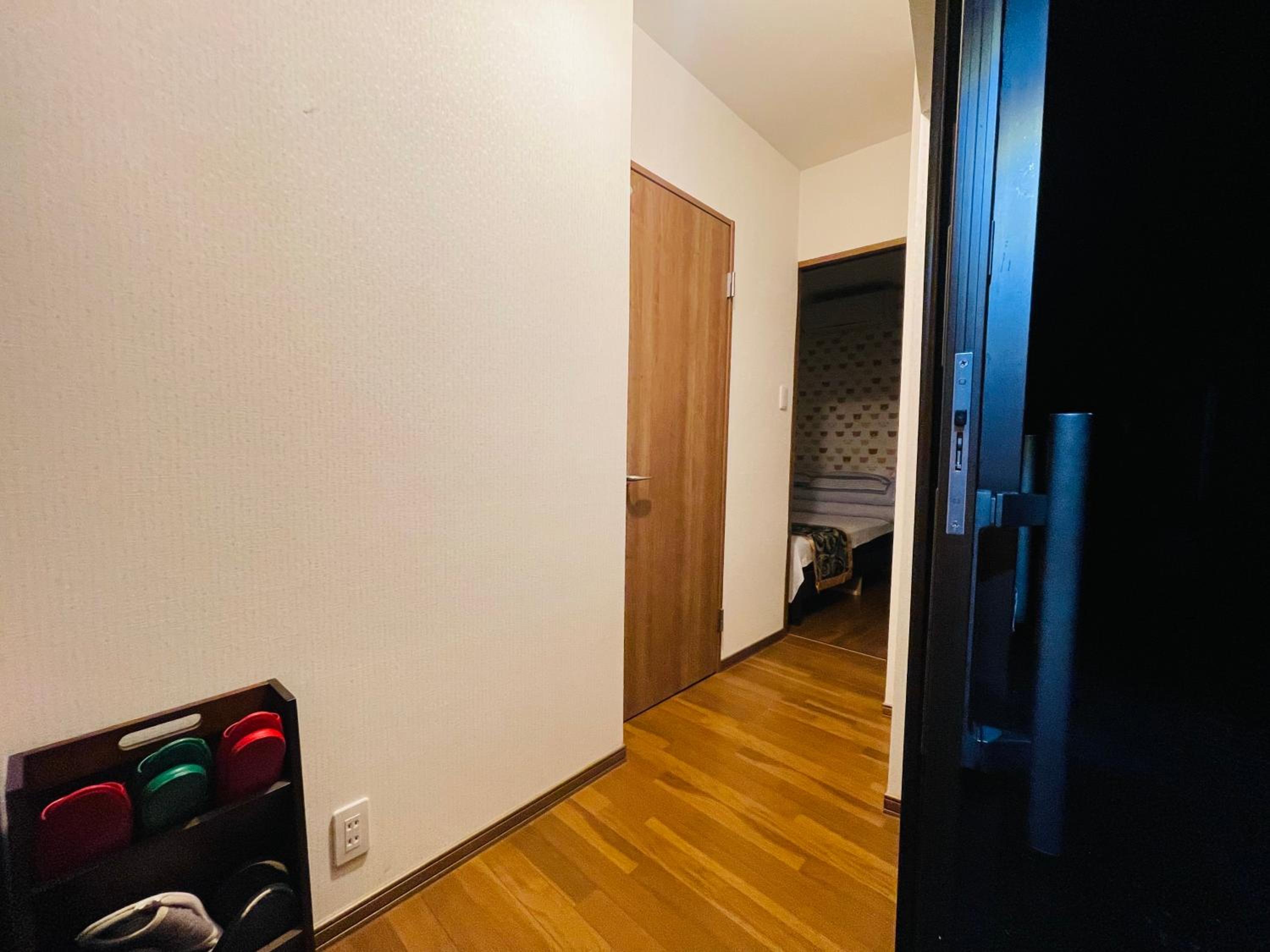 Triple Room with Private Bathroom - Photo 6