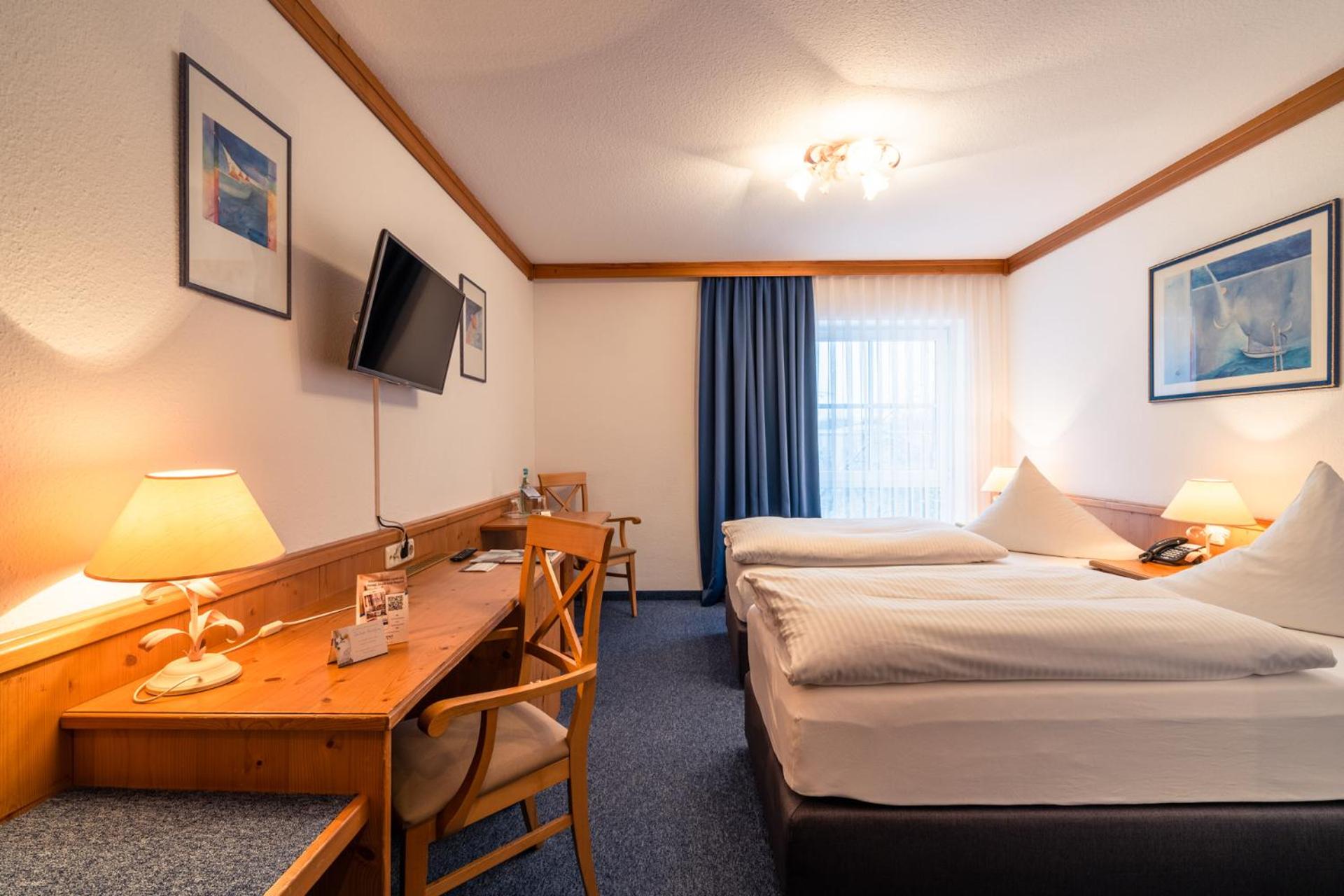 Comfort Twin Room - Photo 1