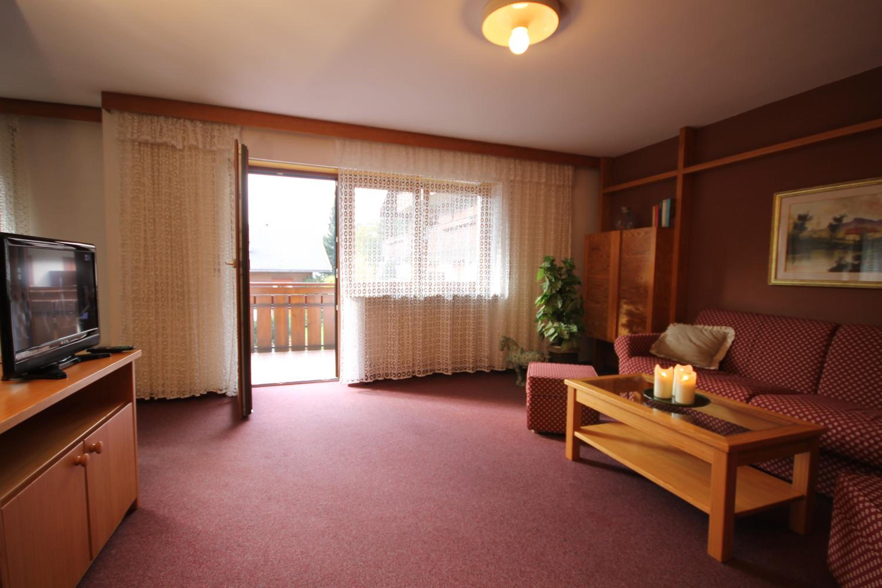 Superior One-Bedroom Apartment photo 3