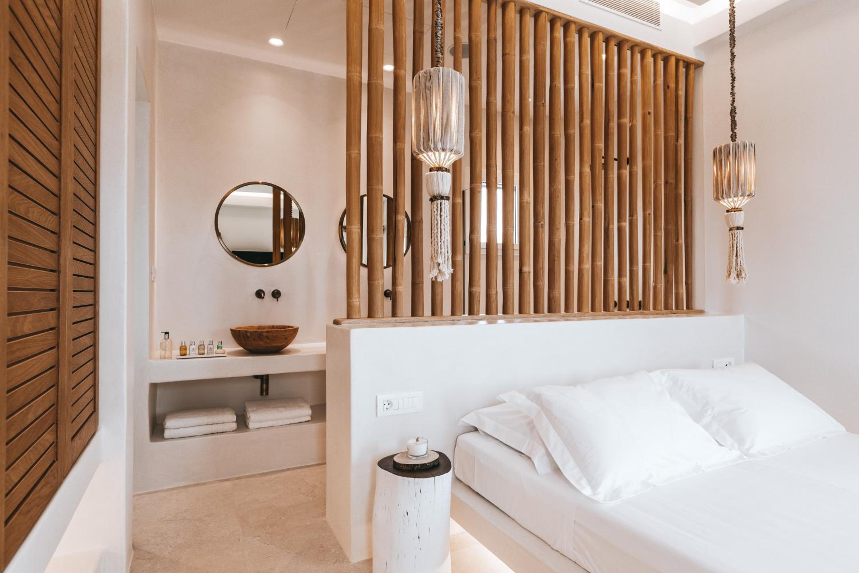 Villa 3 Bedrooms with Private Pool and Jetted Tub