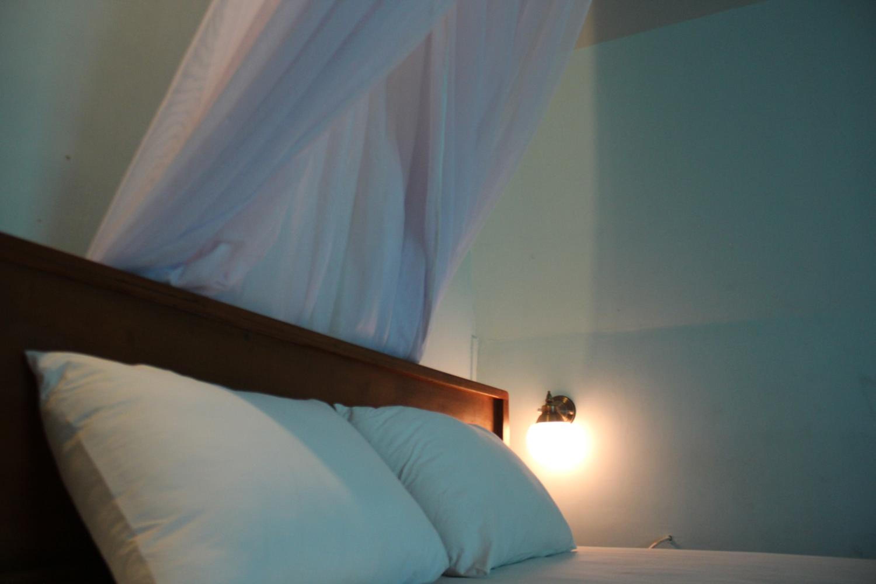 One-Bedroom Bungalow with Double Bed - Photo 10