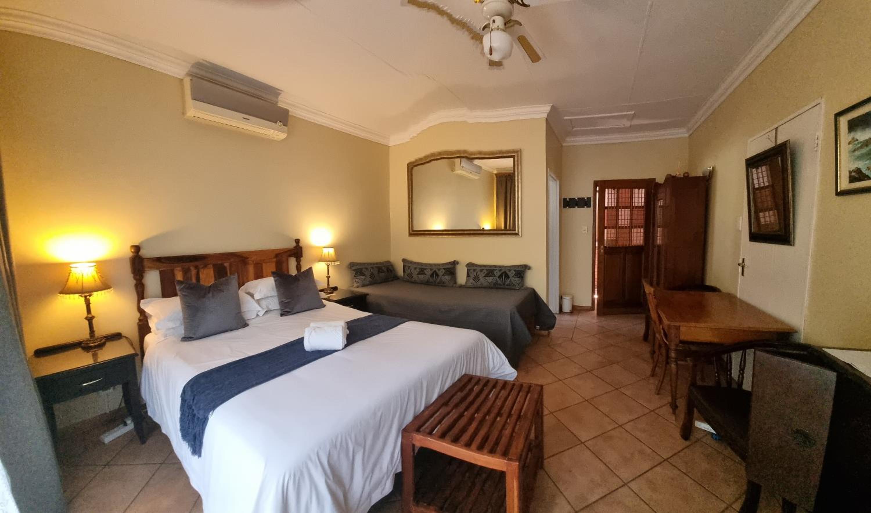 Deluxe Triple Room photo 1