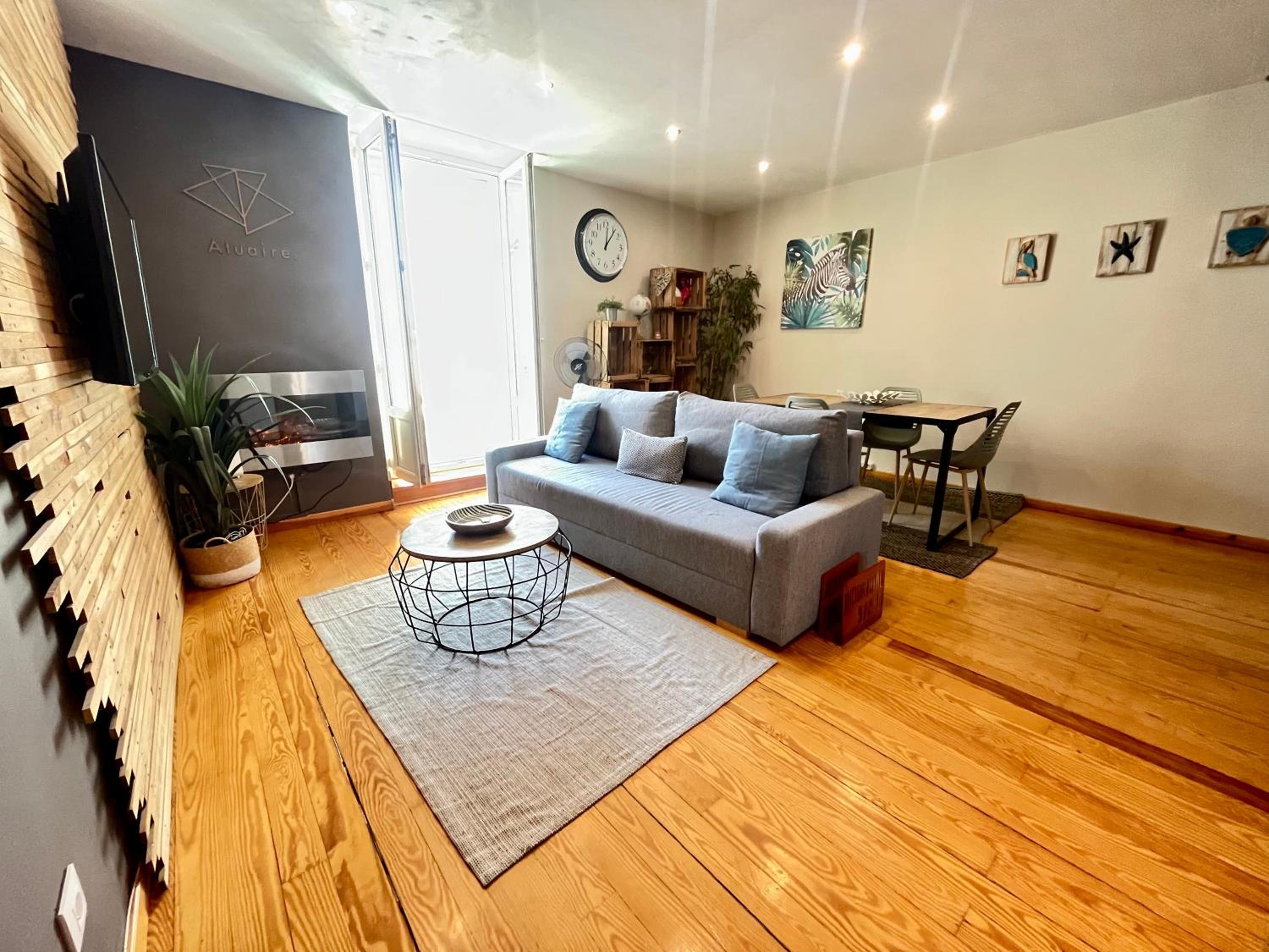 Apartment - Photo 1