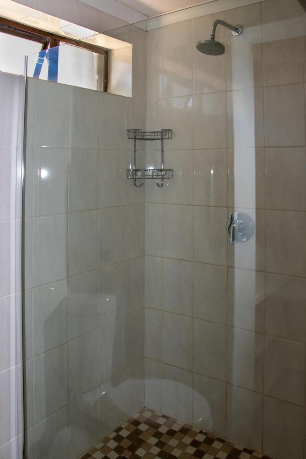 Apartment - Photo 2