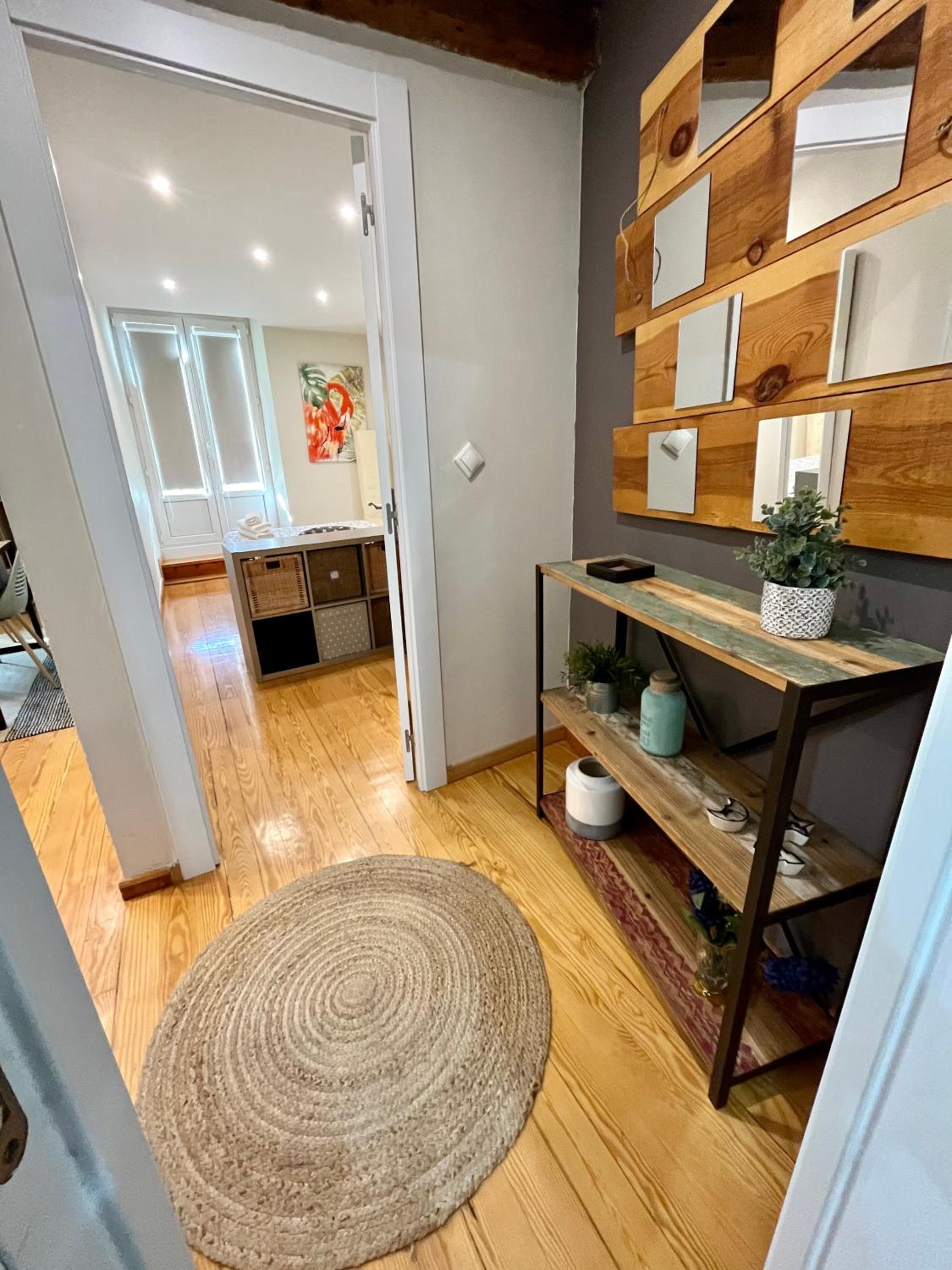 Apartment - Photo 4