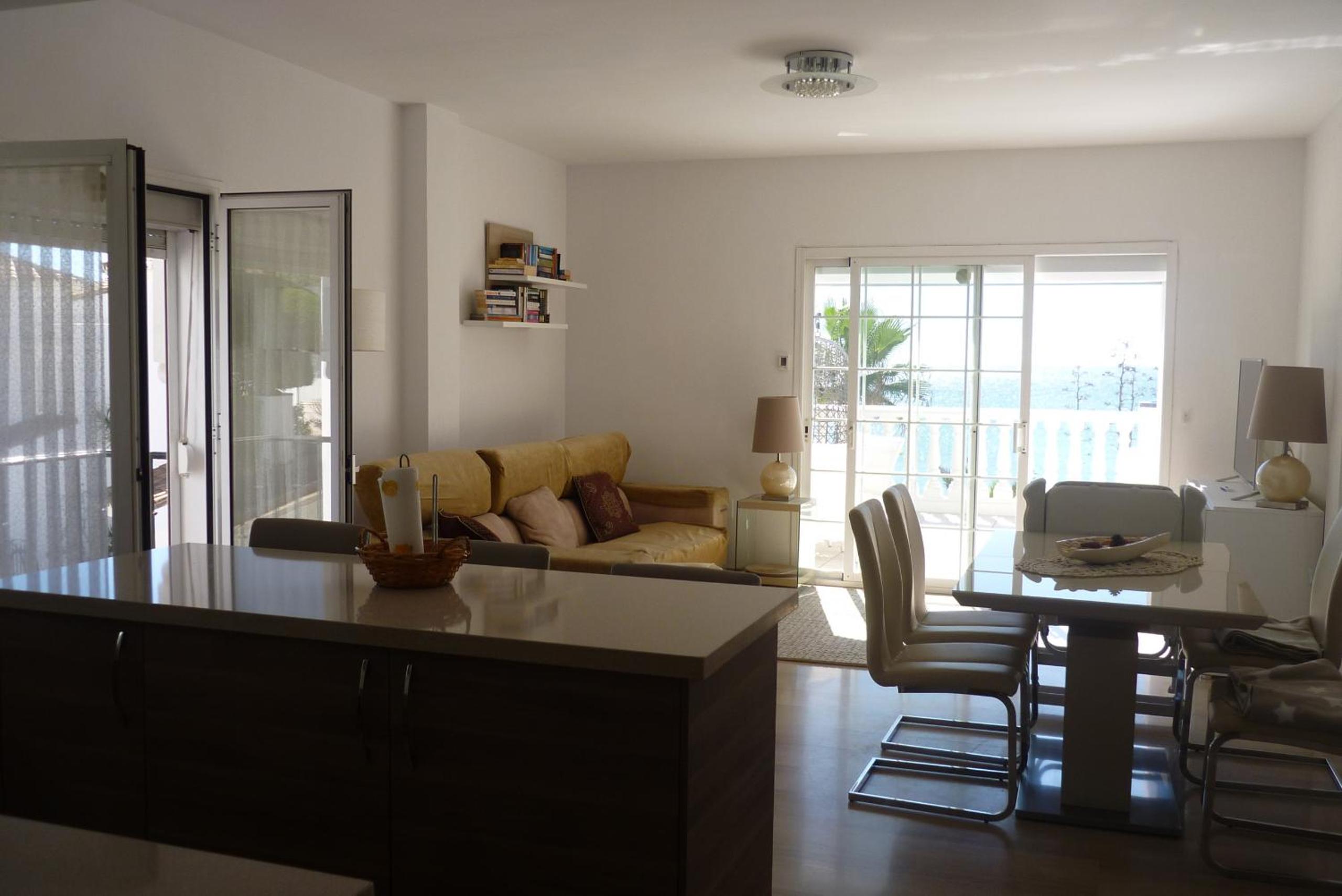 Apartamento con vista al mar