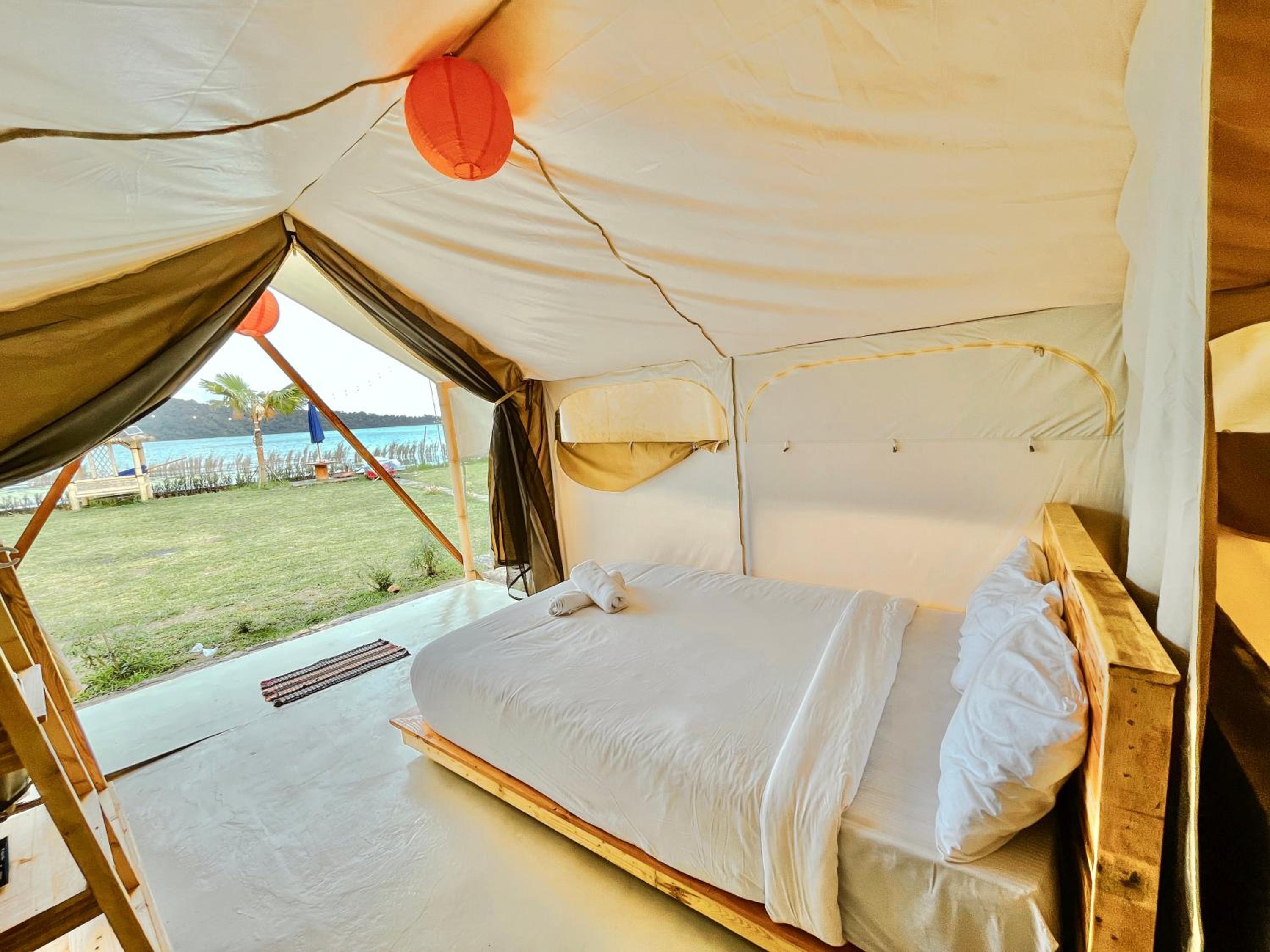 Tent photo 3
