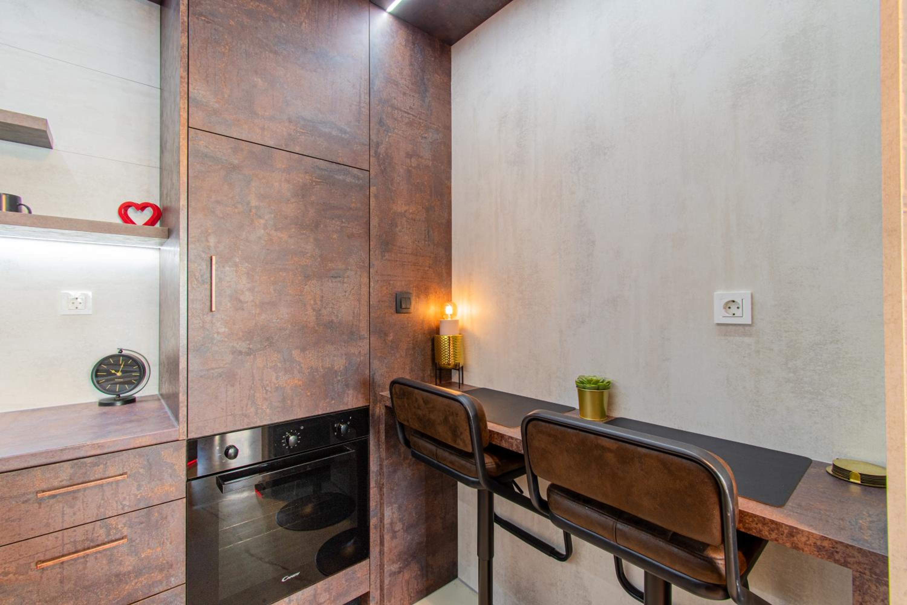 One-Bedroom Apartment - Photo 29