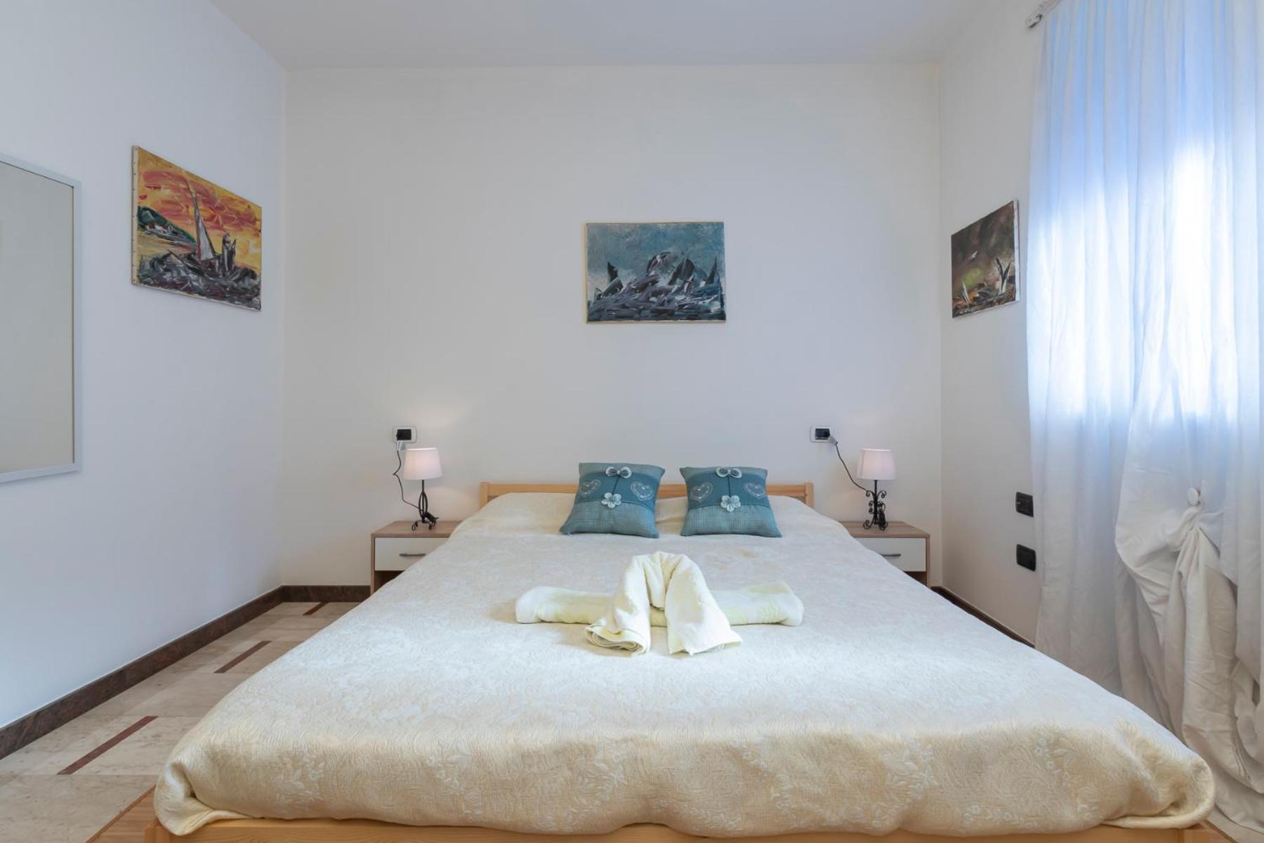 Double Room with Private External Bathroom photo 1