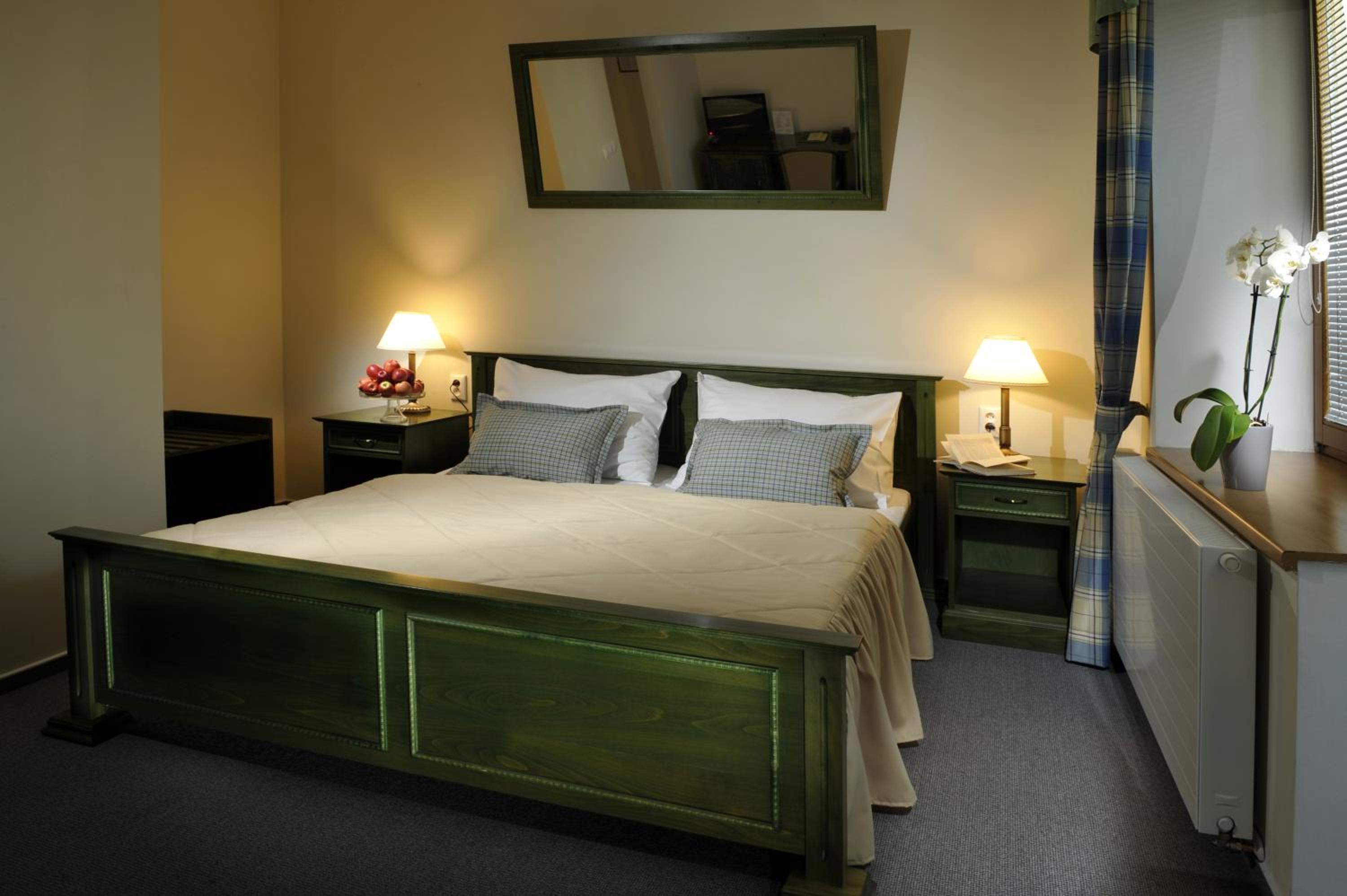 Double Room - Photo 2