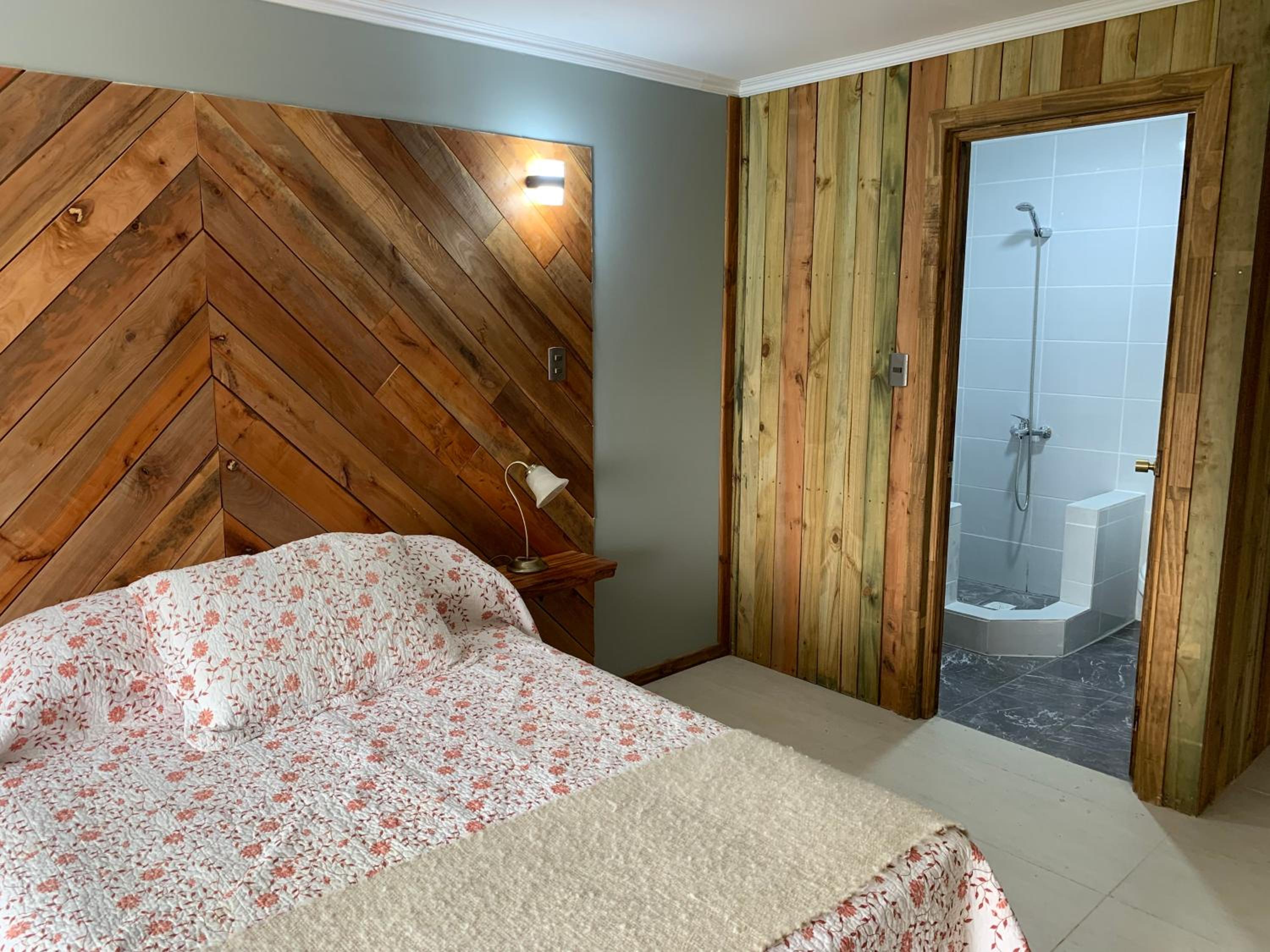 Suite photo 1