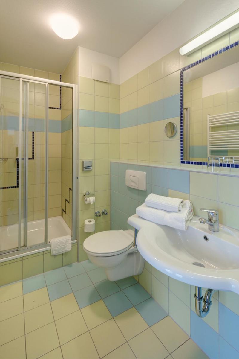 Single Room photo 2