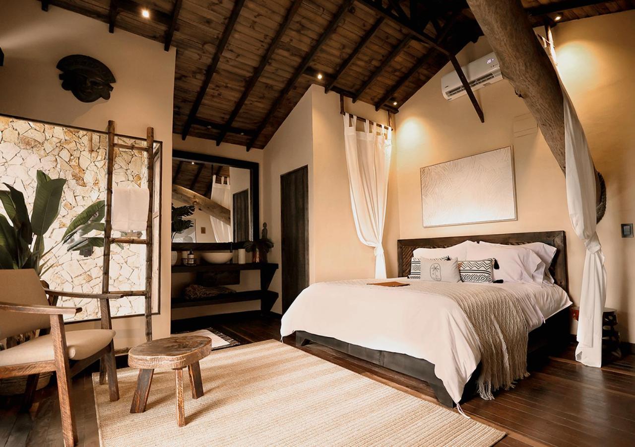 Queen Room with Balcony