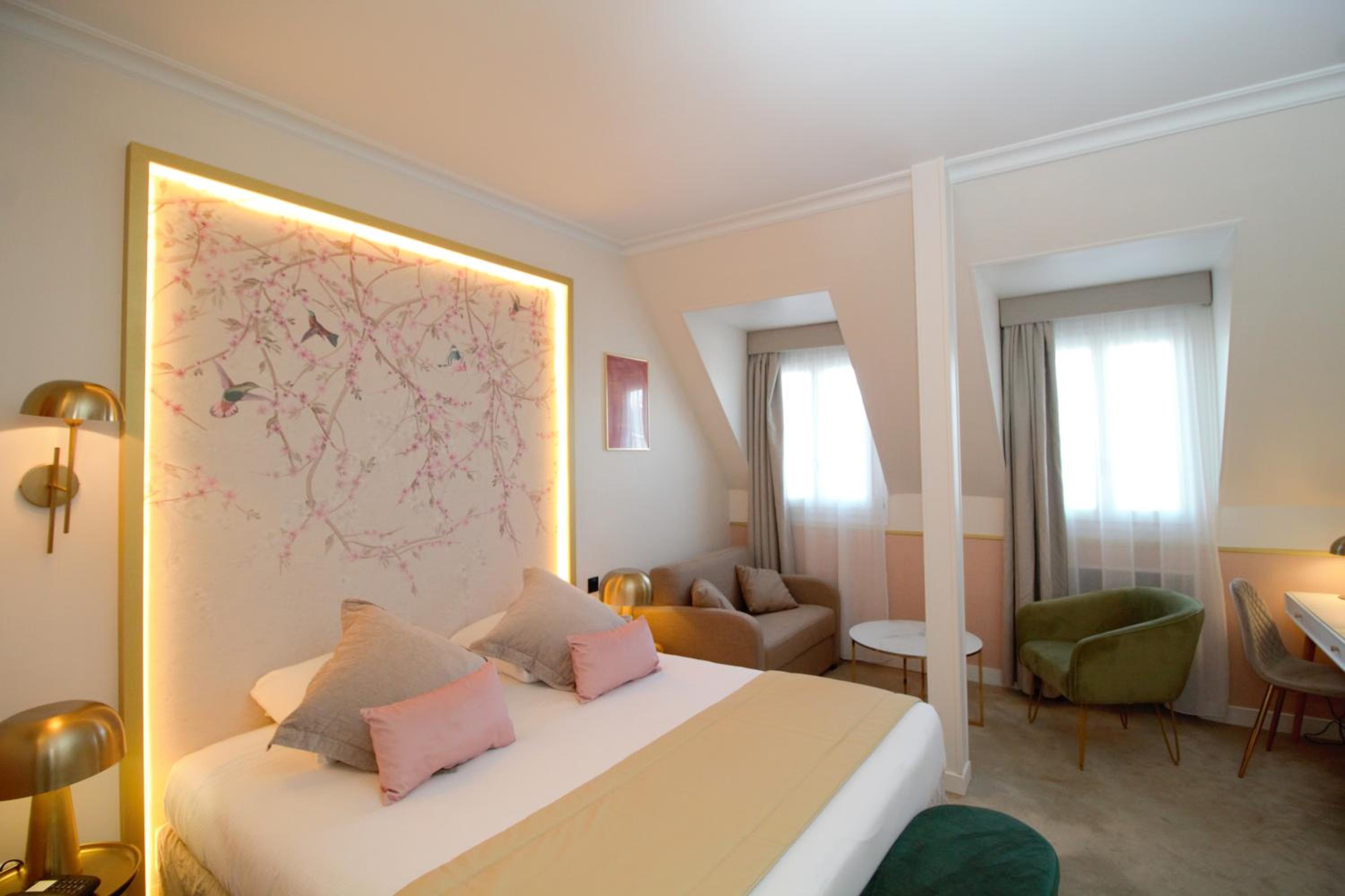 Junior Suite (2 Adults) photo 2